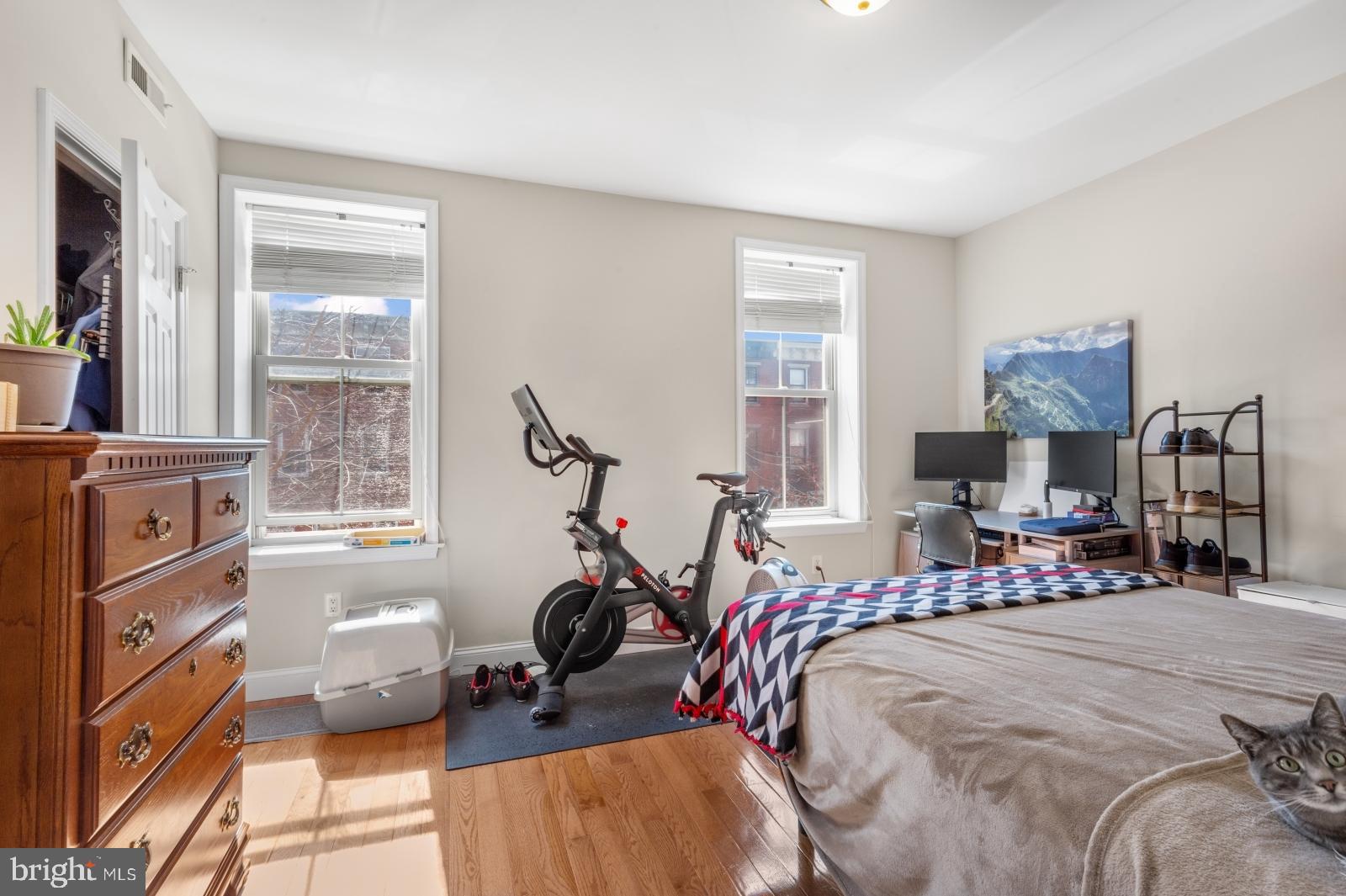 GRADUATE HOSPITAL - Residential Lease