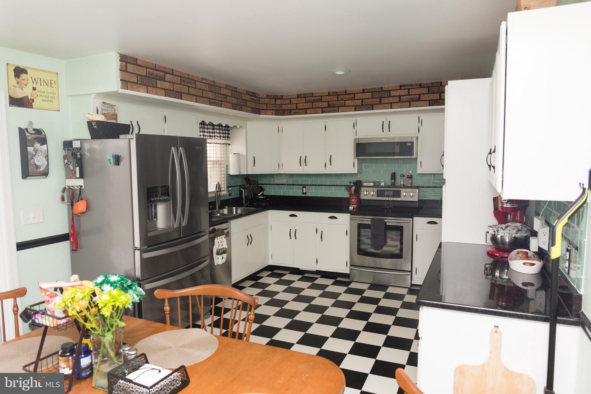 AVALON PARK - Residential