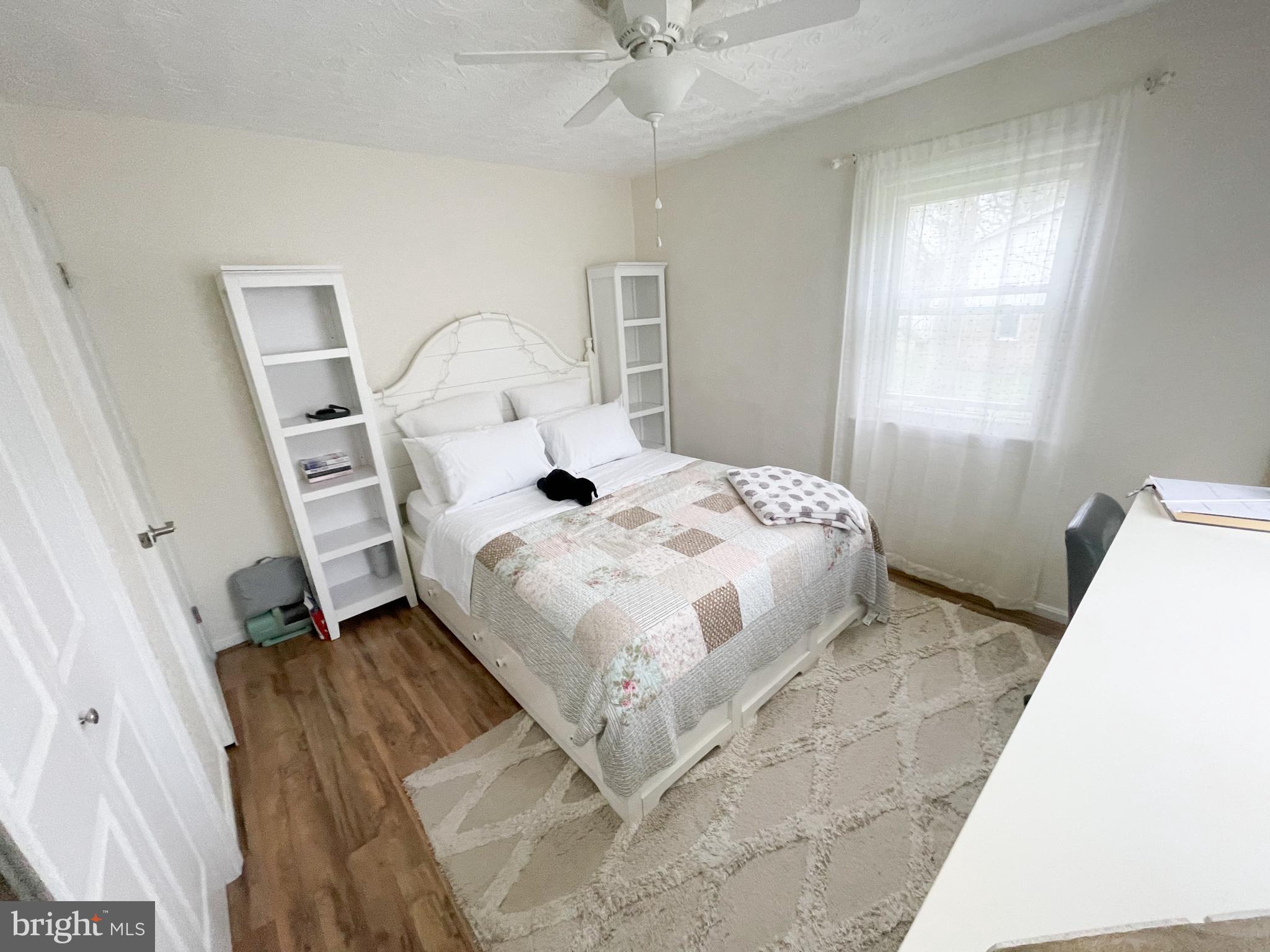 AVALON PARK - Residential