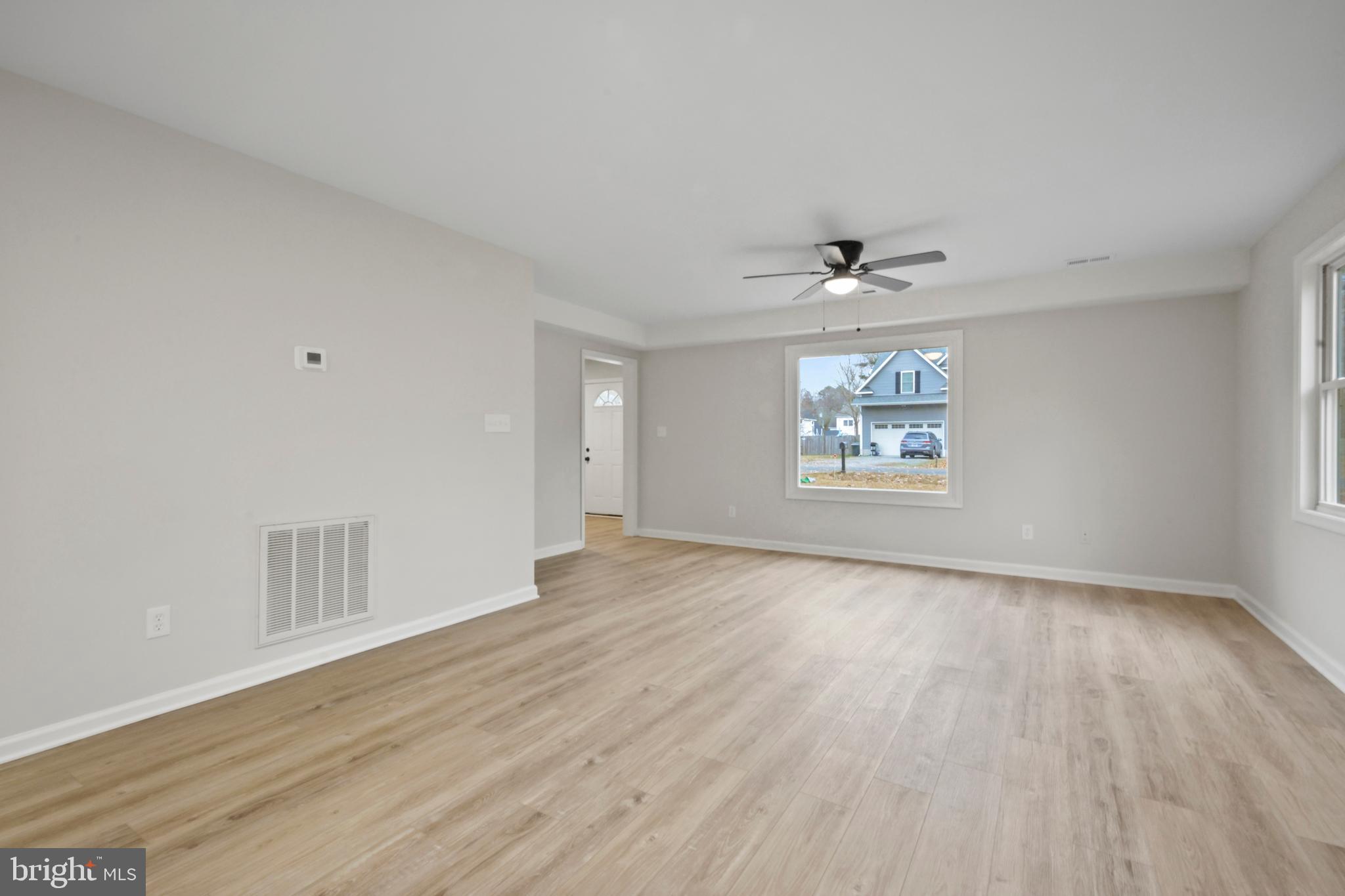 WESTMORELAND SHORES - Residential