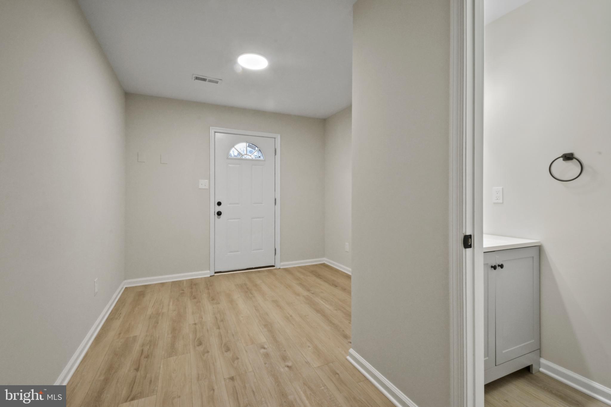 WESTMORELAND SHORES - Residential