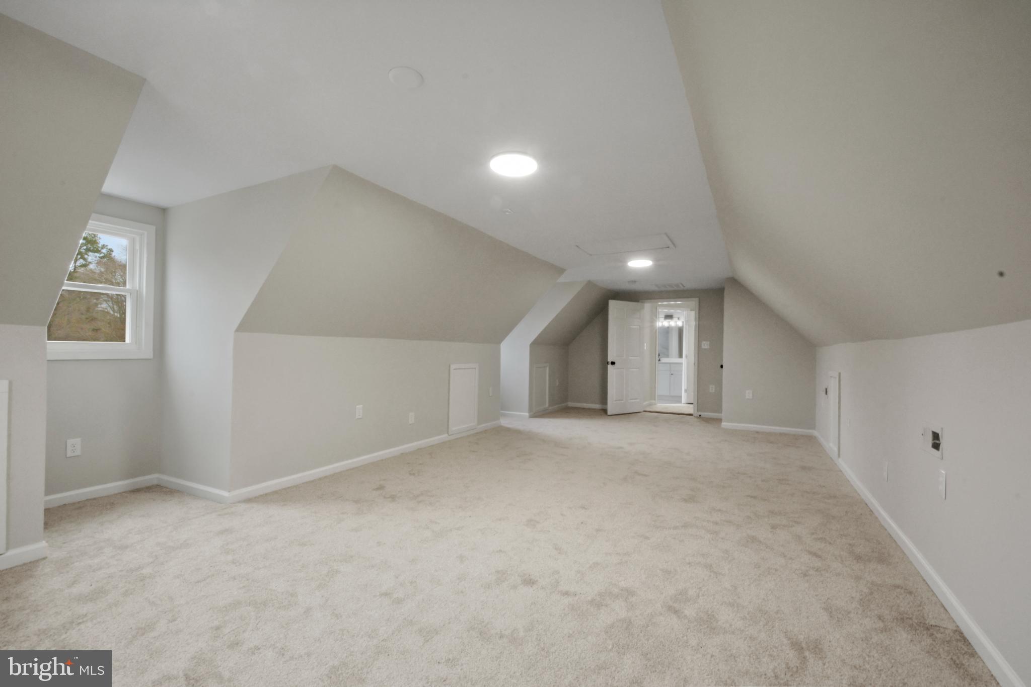 WESTMORELAND SHORES - Residential