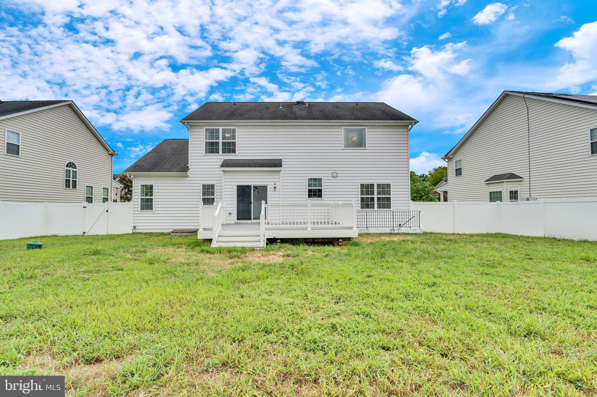 BROAD CREEK - Residential Lease