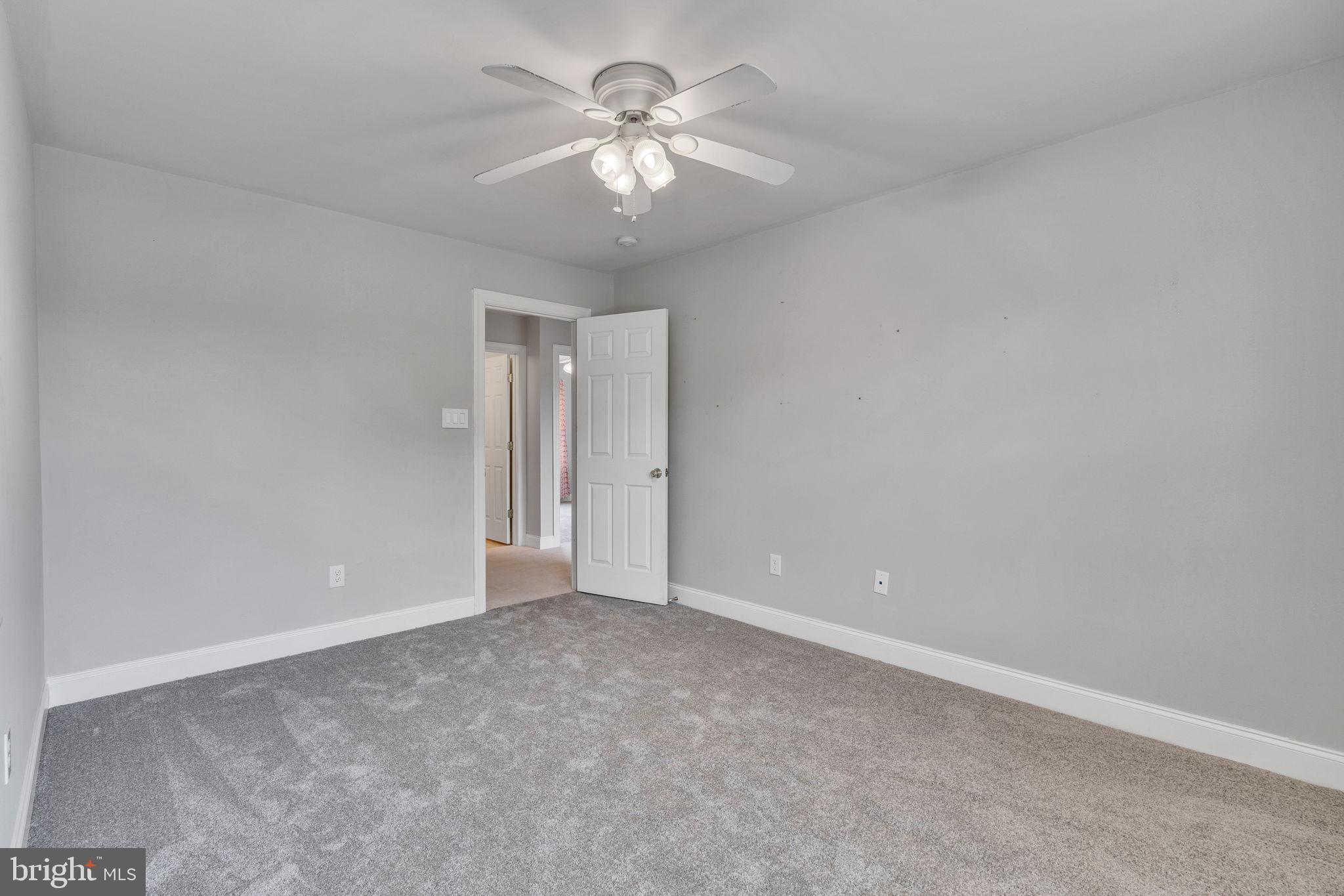 BROAD CREEK - Residential Lease