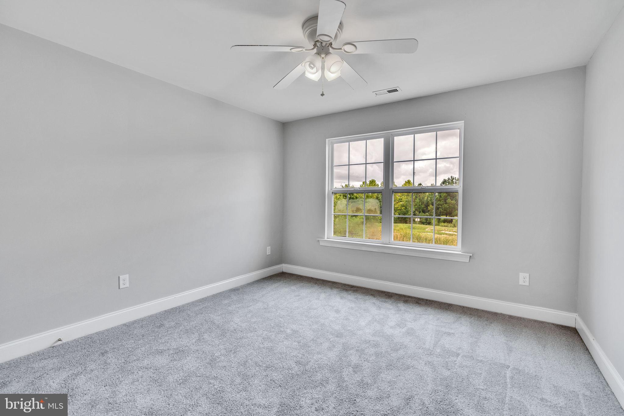 BROAD CREEK - Residential Lease