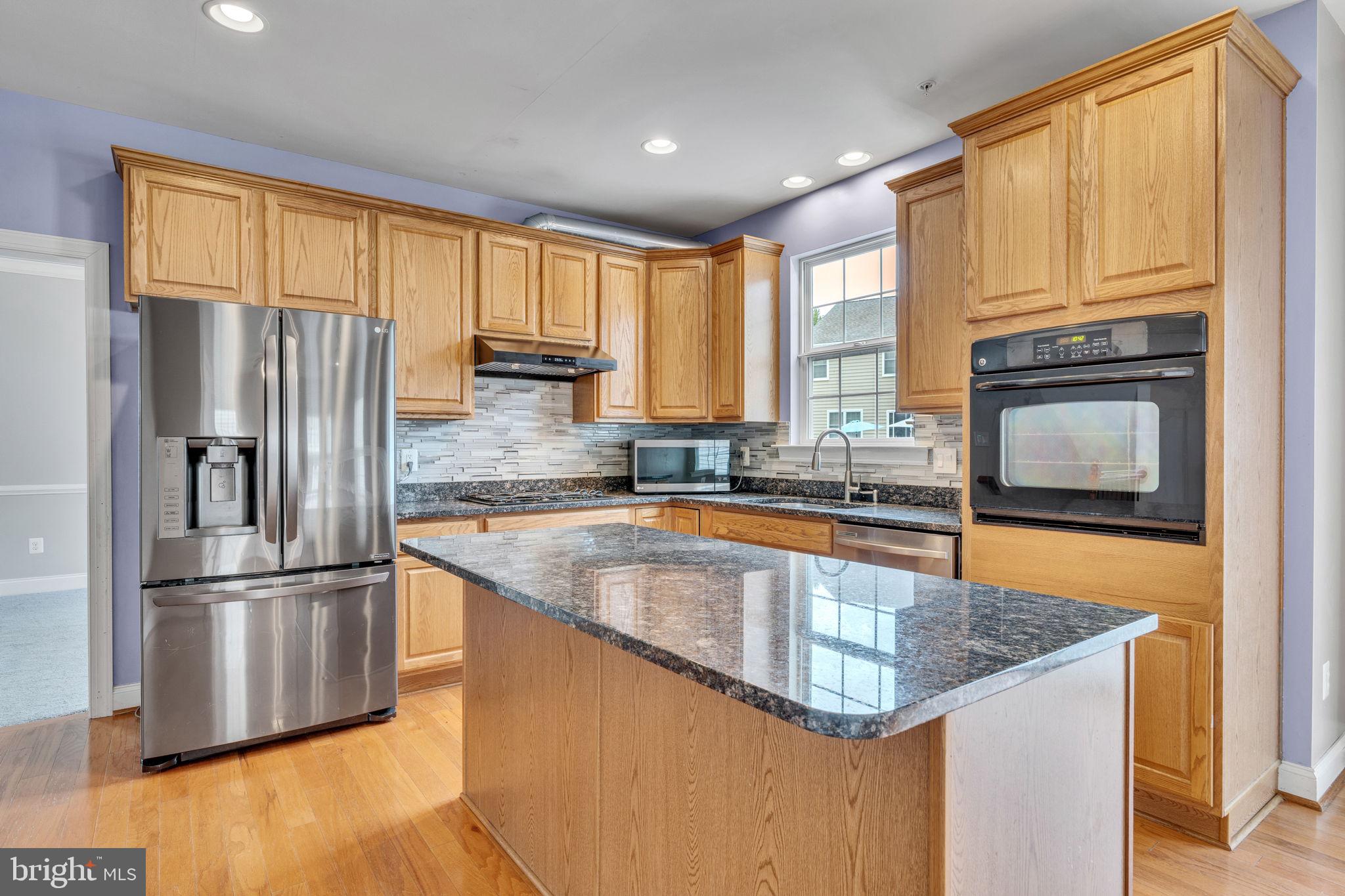 BROAD CREEK - Residential Lease