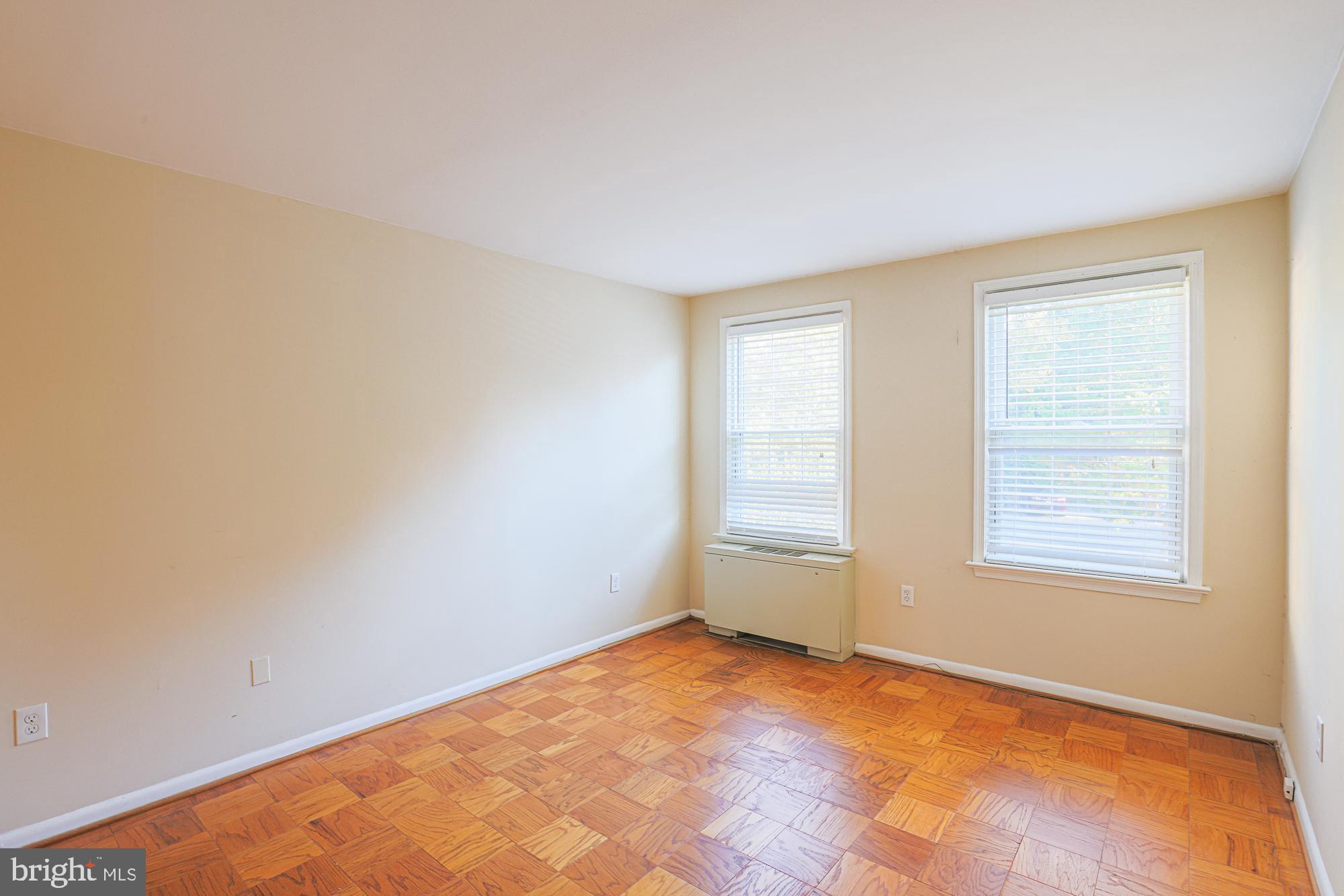 HAMLET HOUSE - Residential Lease