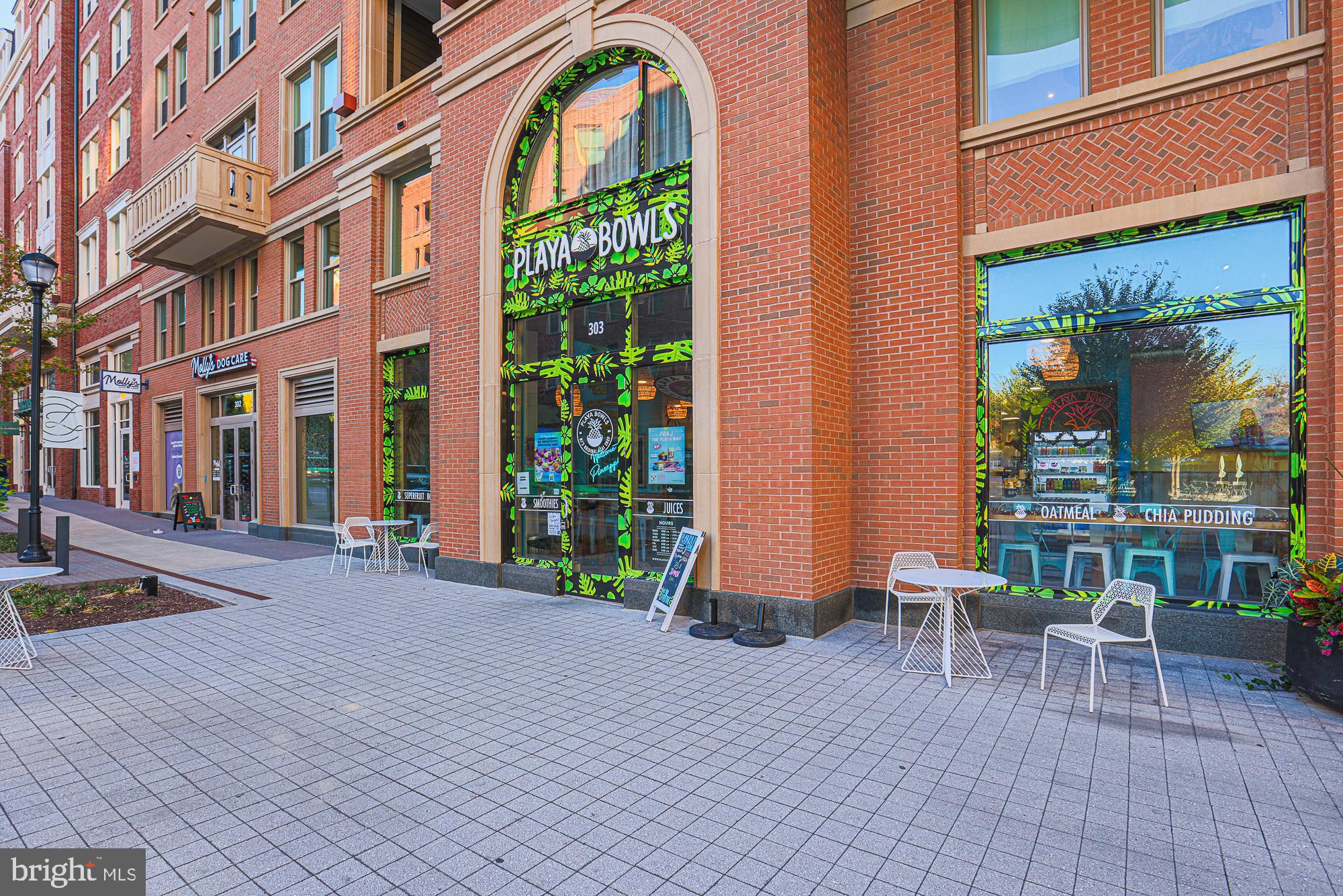 HAMLET HOUSE - Residential Lease