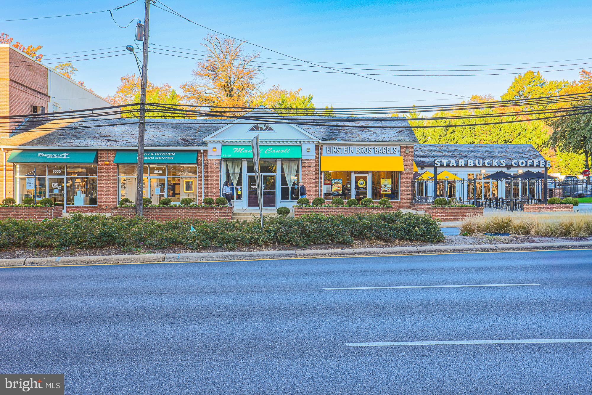 HAMLET HOUSE - Residential Lease