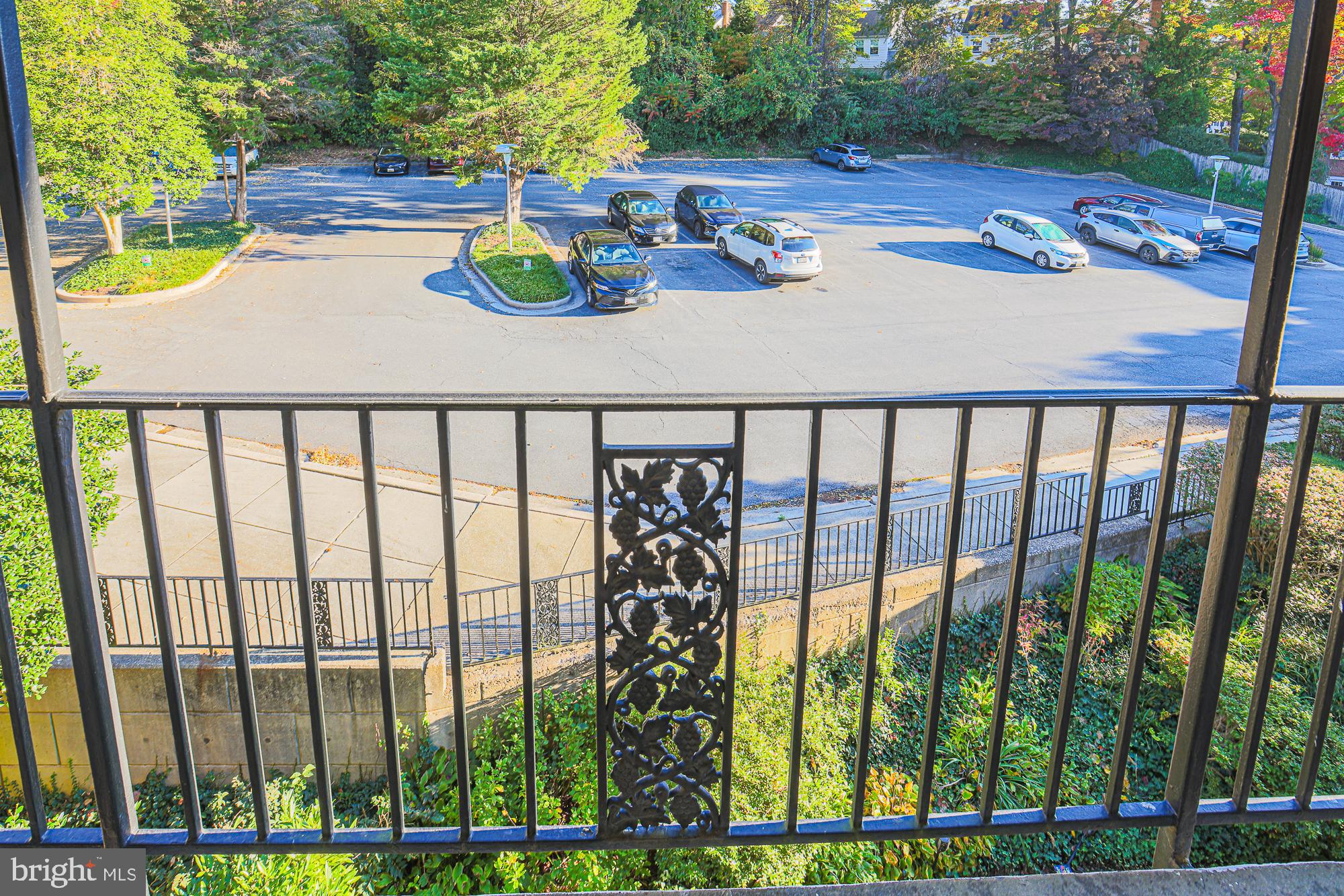 HAMLET HOUSE - Residential Lease