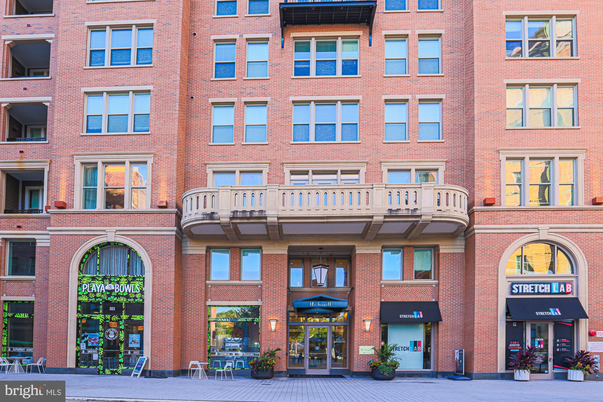 HAMLET HOUSE - Residential Lease