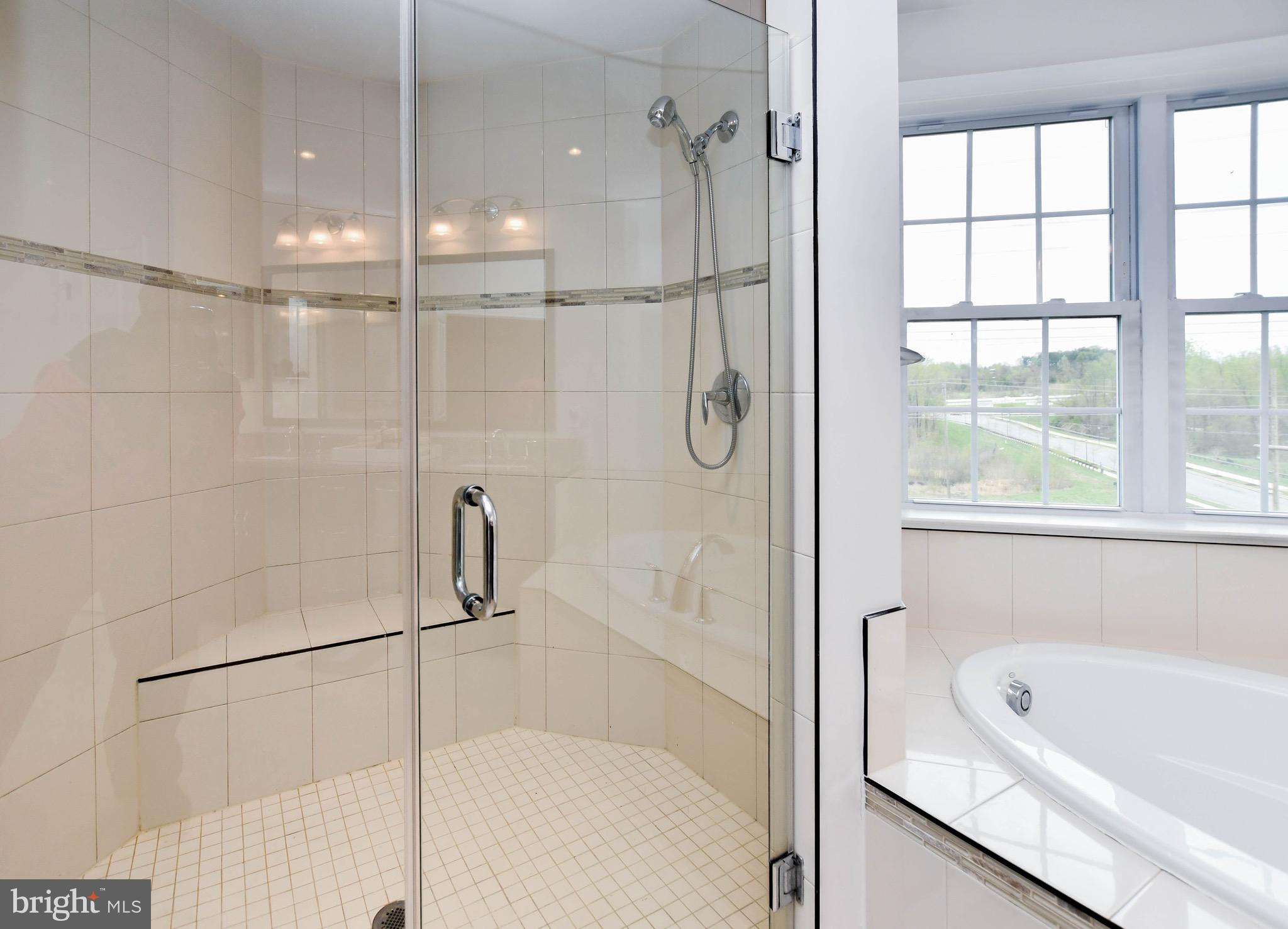 MARLBORO RIDGE - Residential