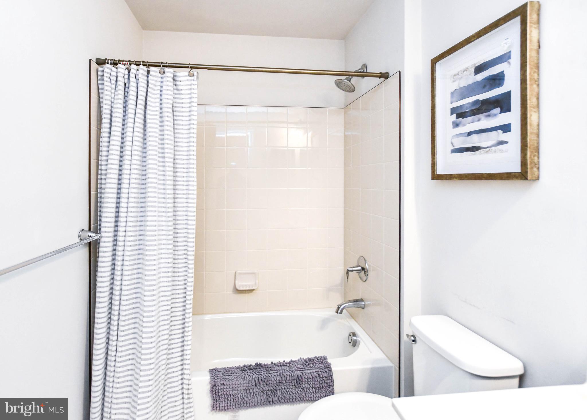 MARLBORO RIDGE - Residential