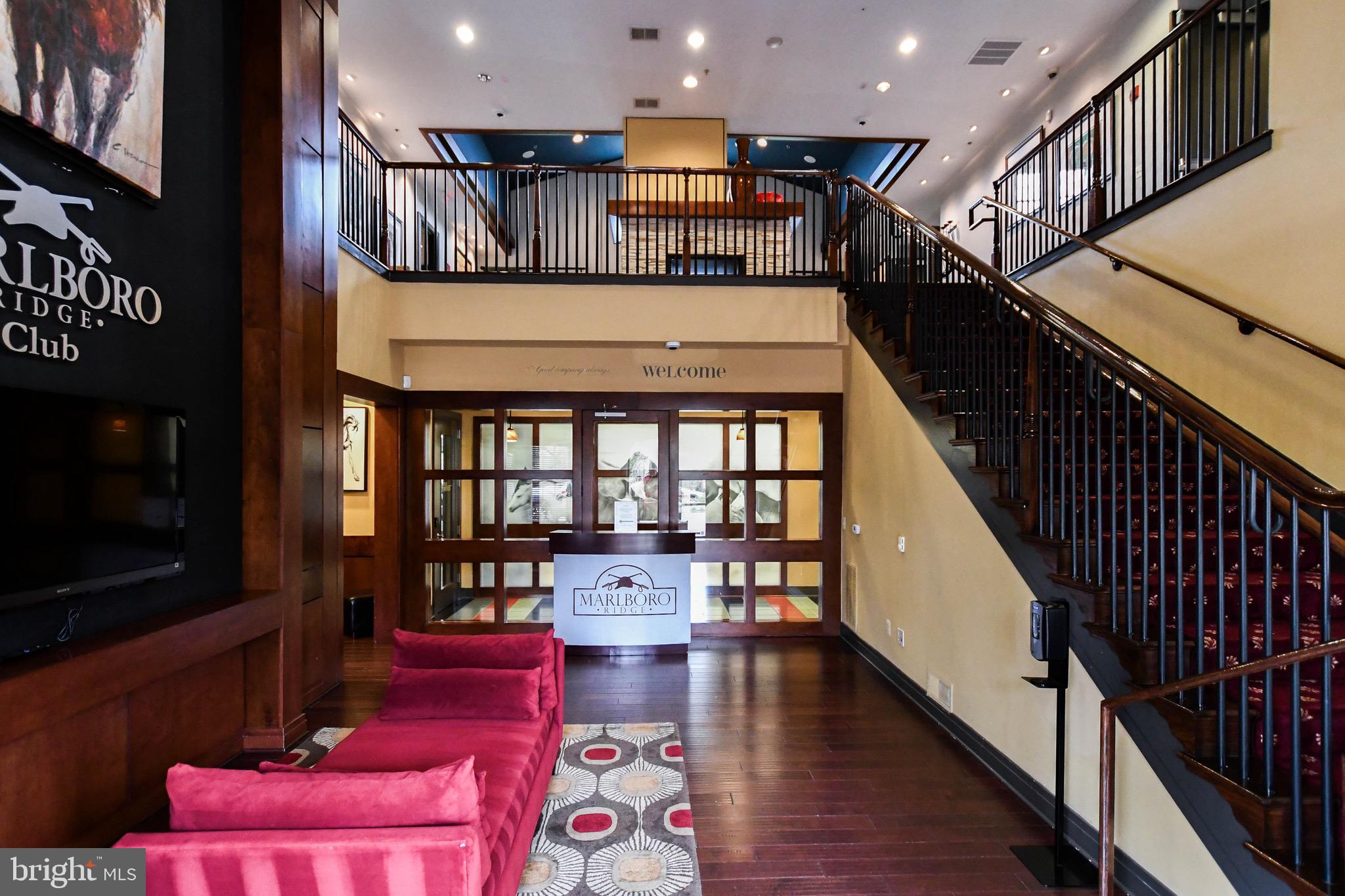 MARLBORO RIDGE - Residential