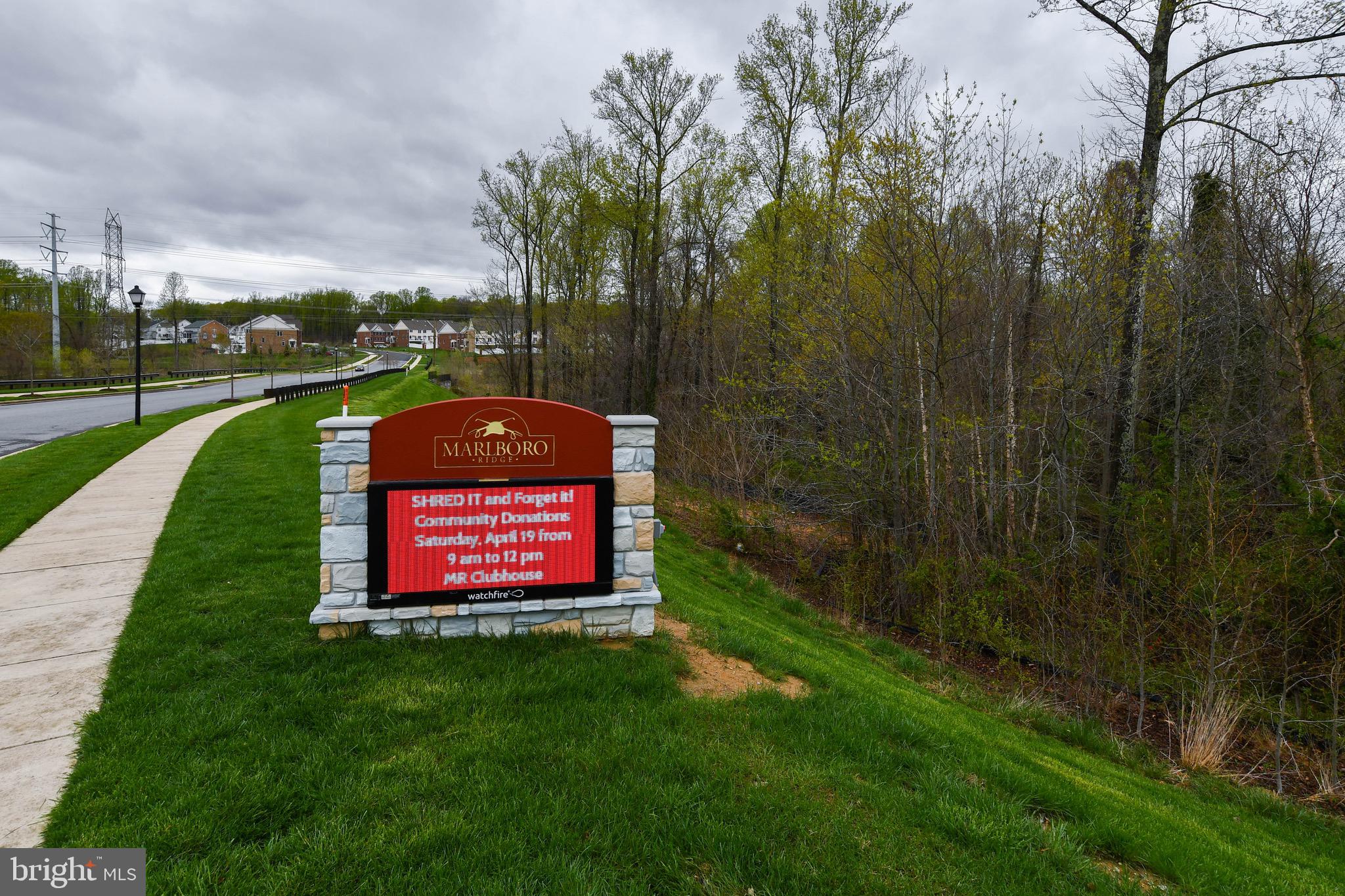 MARLBORO RIDGE - Residential