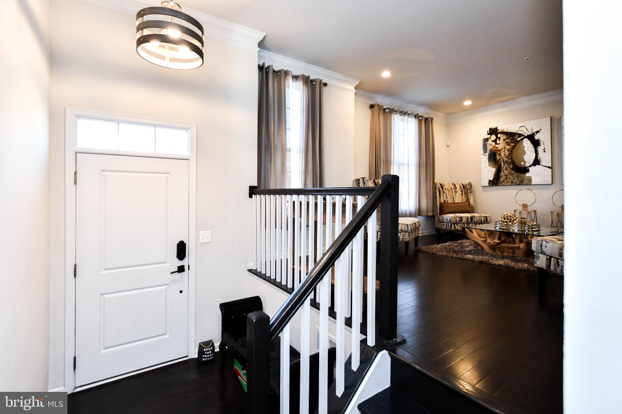 MARLBORO RIDGE - Residential