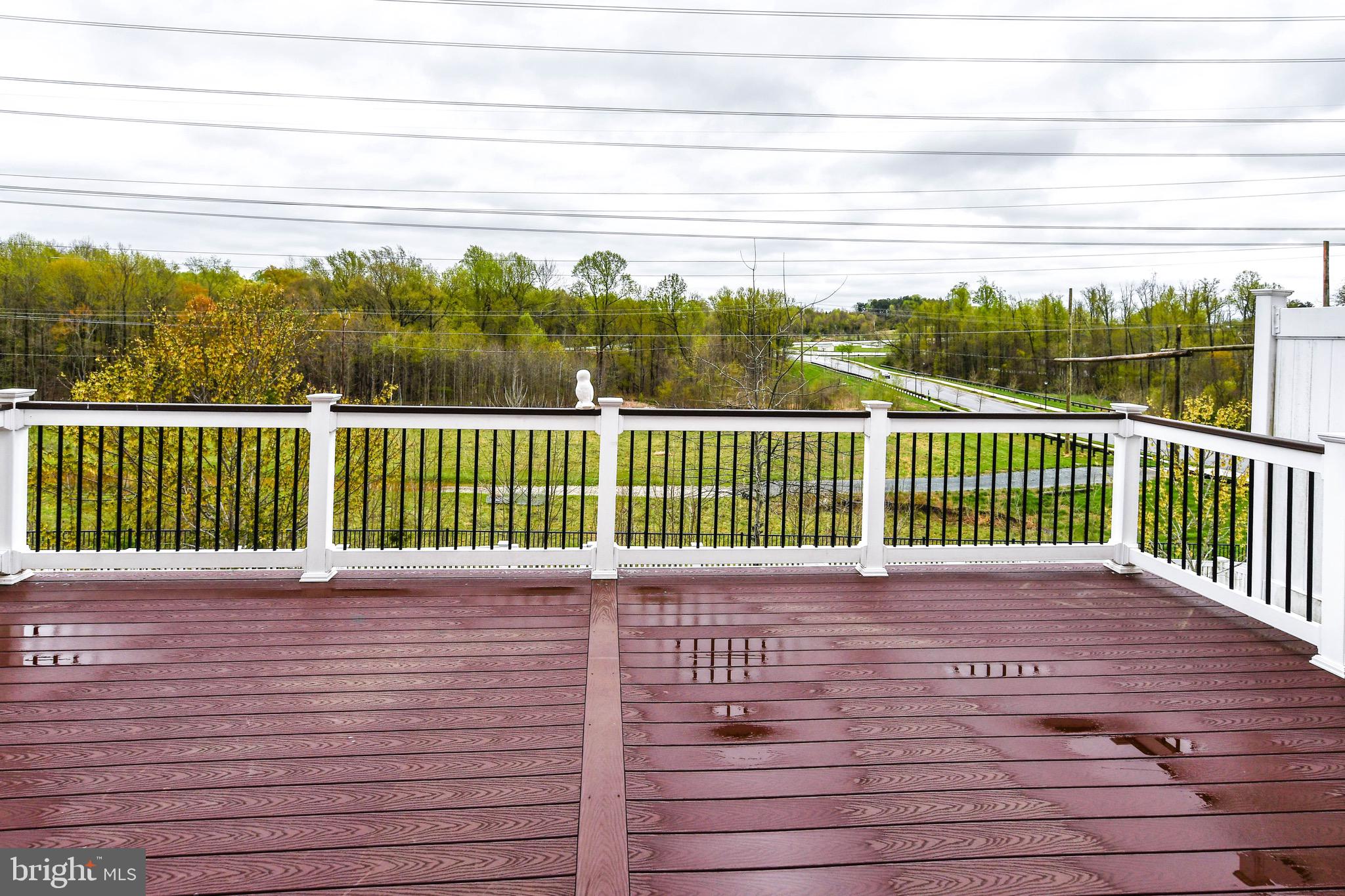 MARLBORO RIDGE - Residential