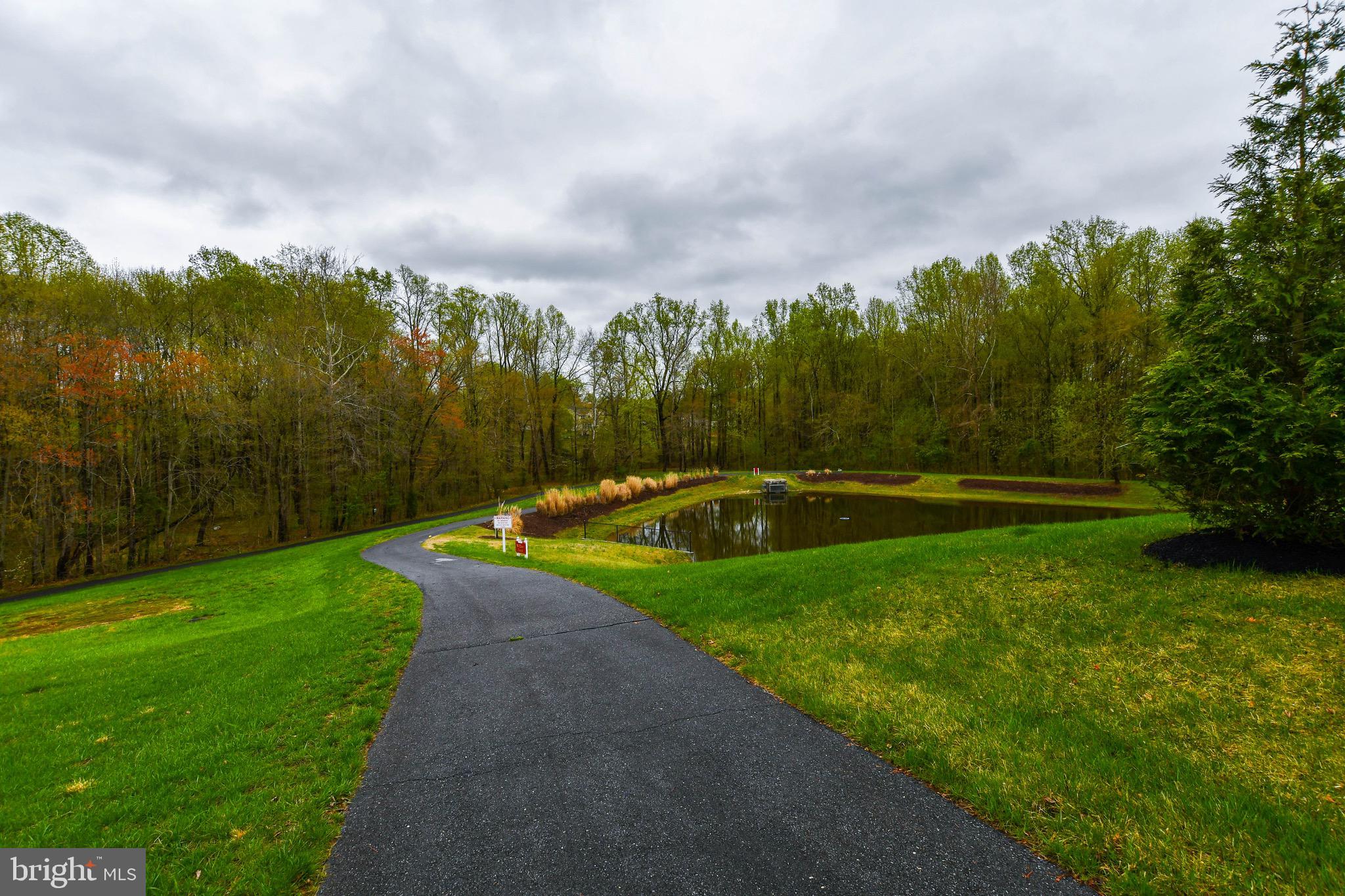 MARLBORO RIDGE - Residential