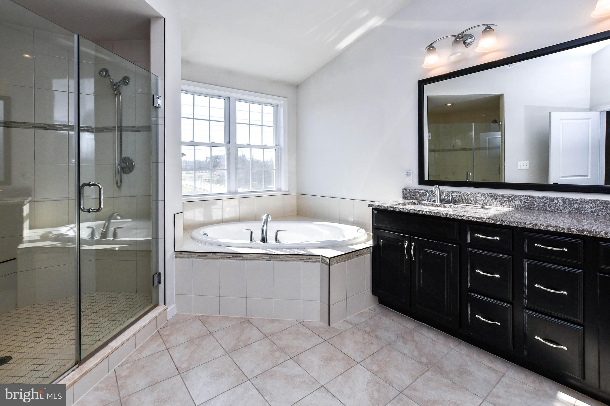 MARLBORO RIDGE - Residential