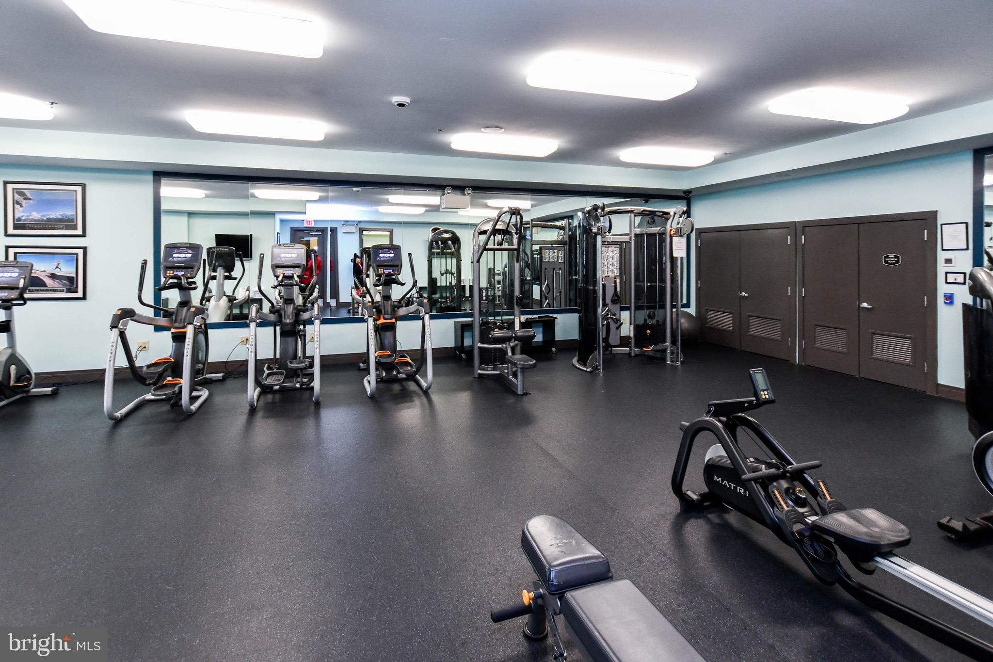 MARLBORO RIDGE - Residential