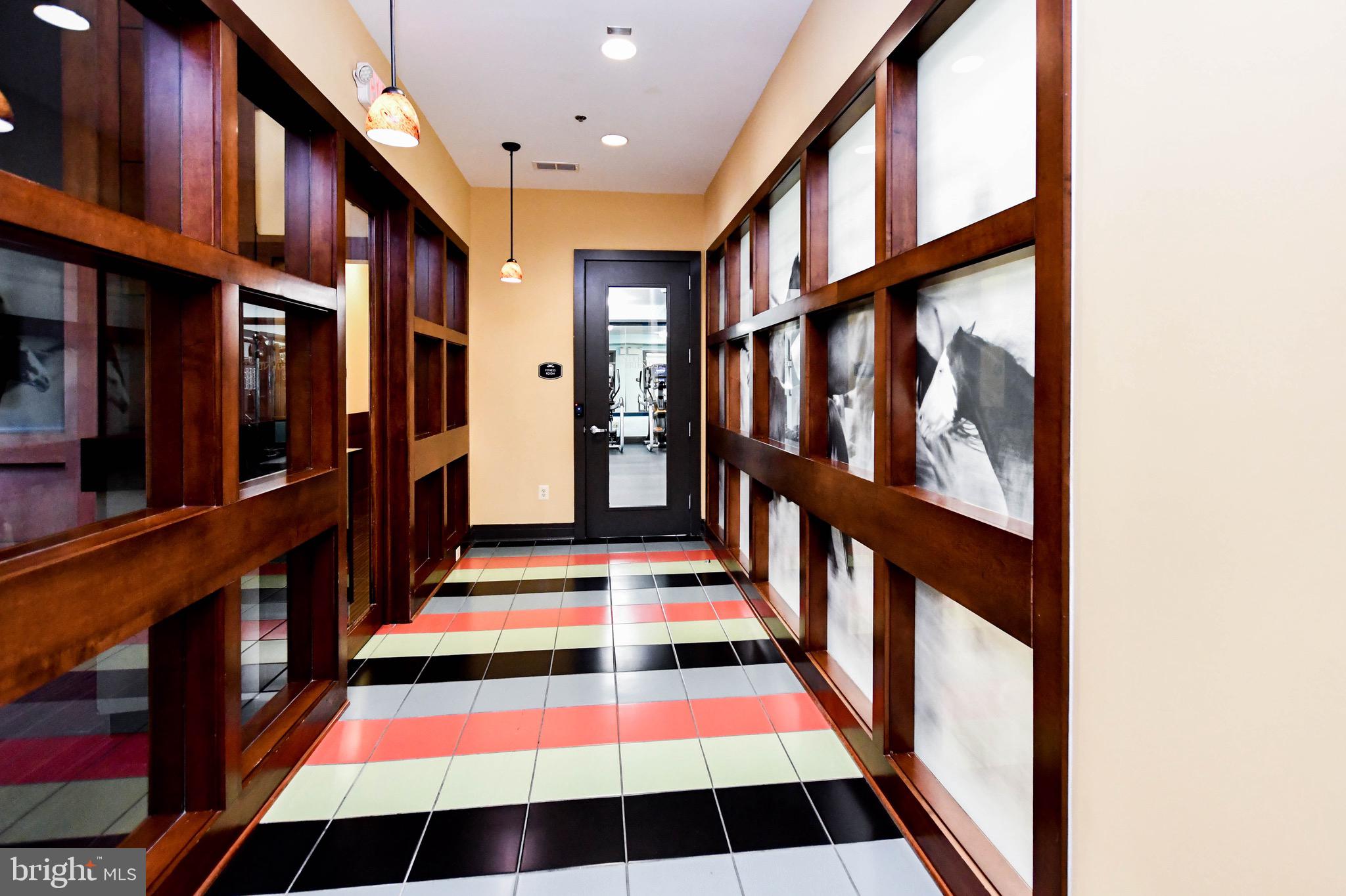 MARLBORO RIDGE - Residential