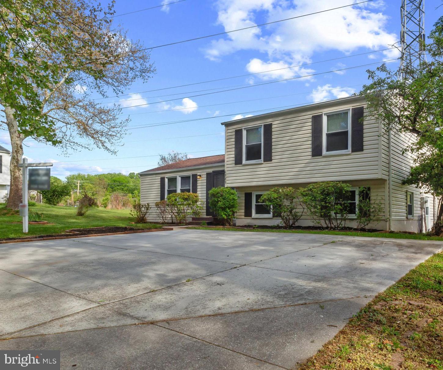 OAKLAND MILLS - Residential
