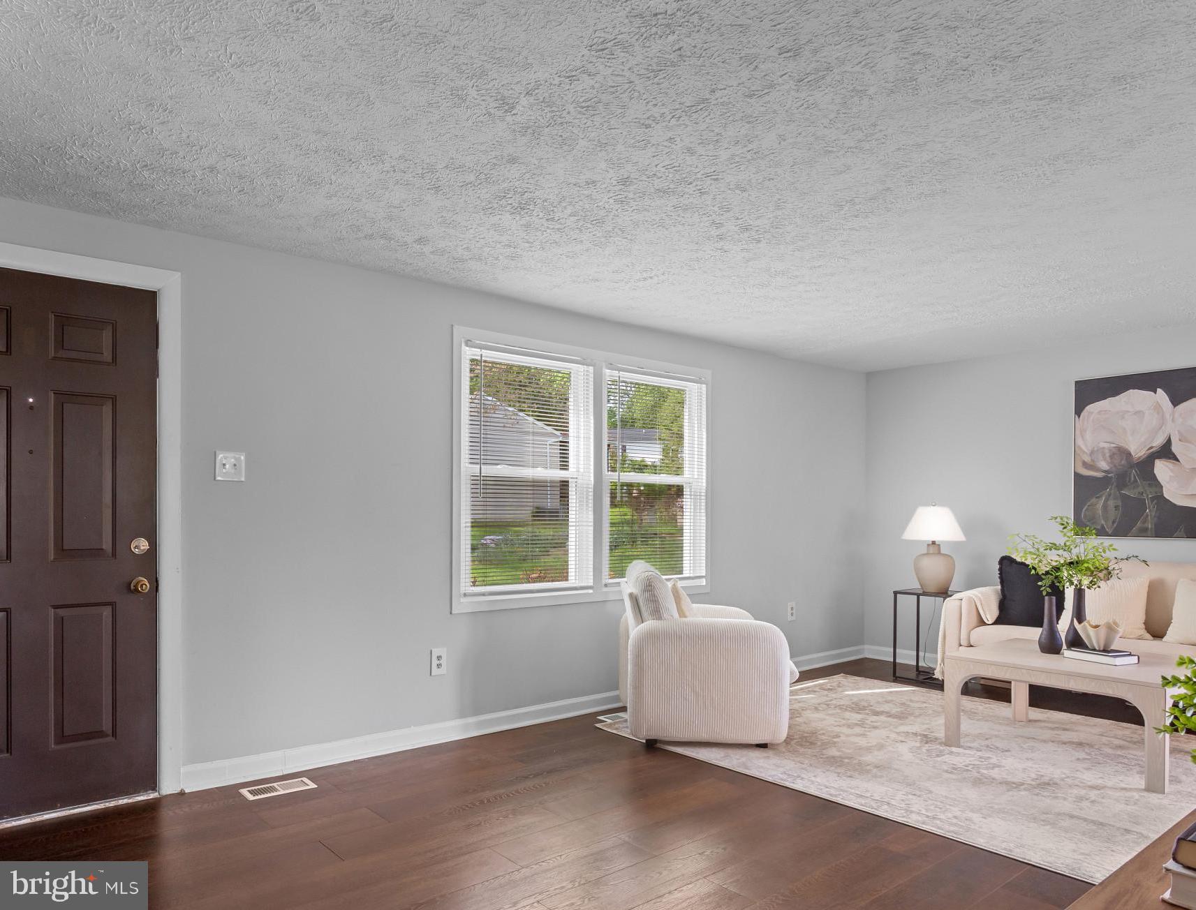 OAKLAND MILLS - Residential