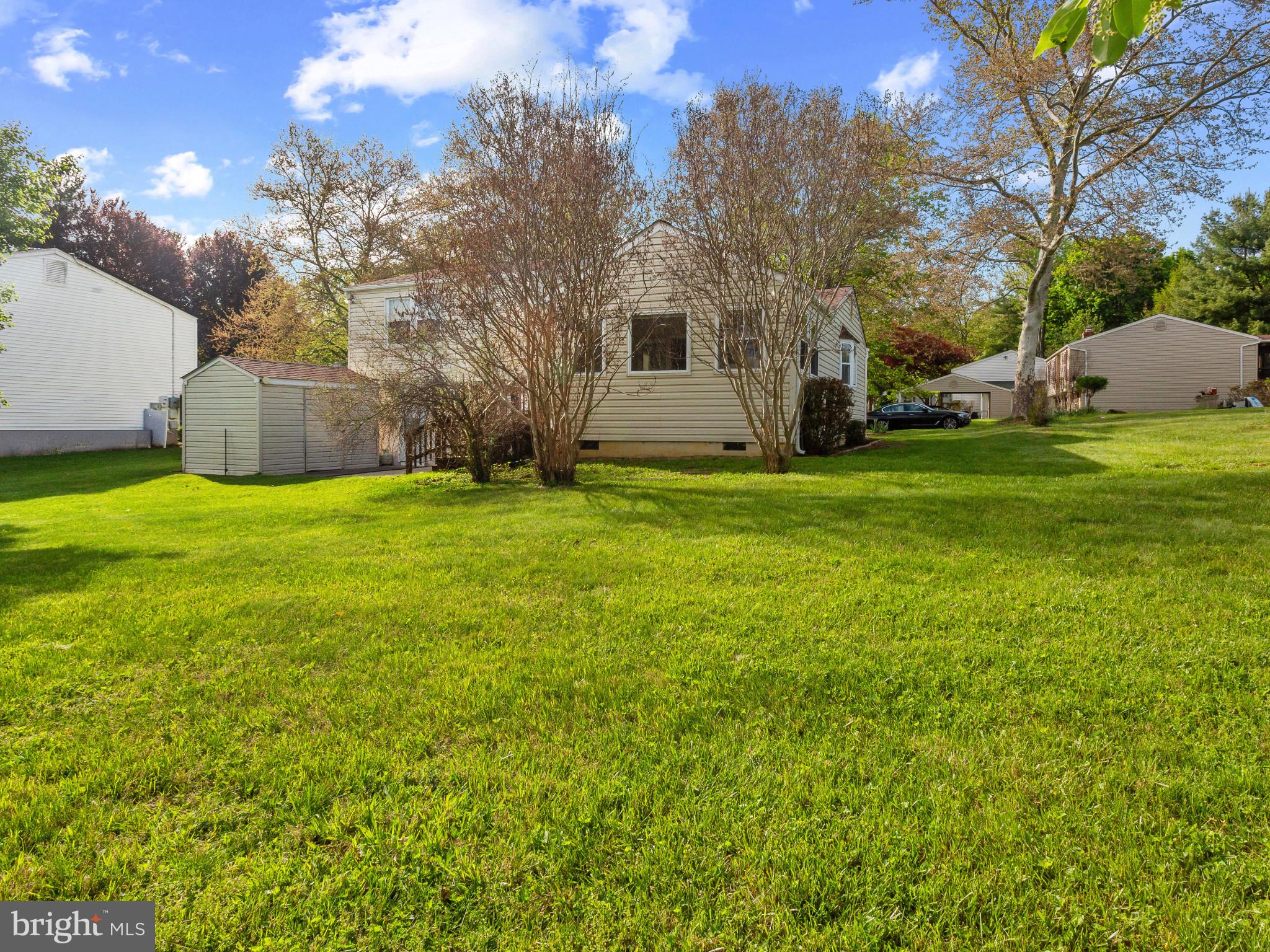OAKLAND MILLS - Residential
