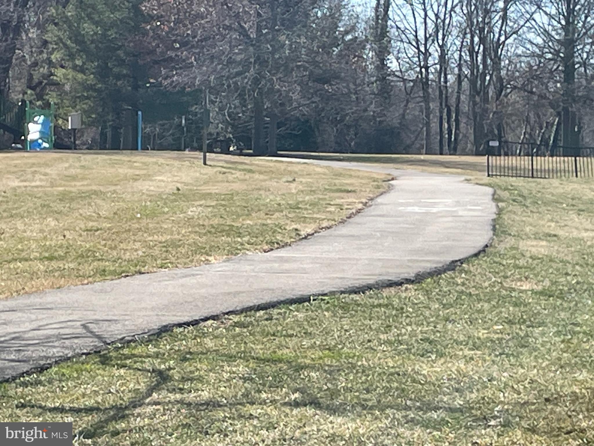 TIDEWATER COLONY - Residential Lease