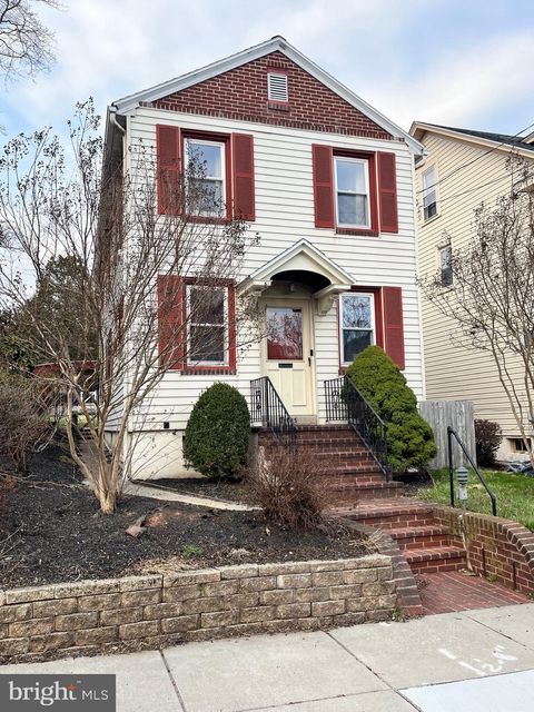 1115 SOUTH STREET POTTSTOWN PA 19464
