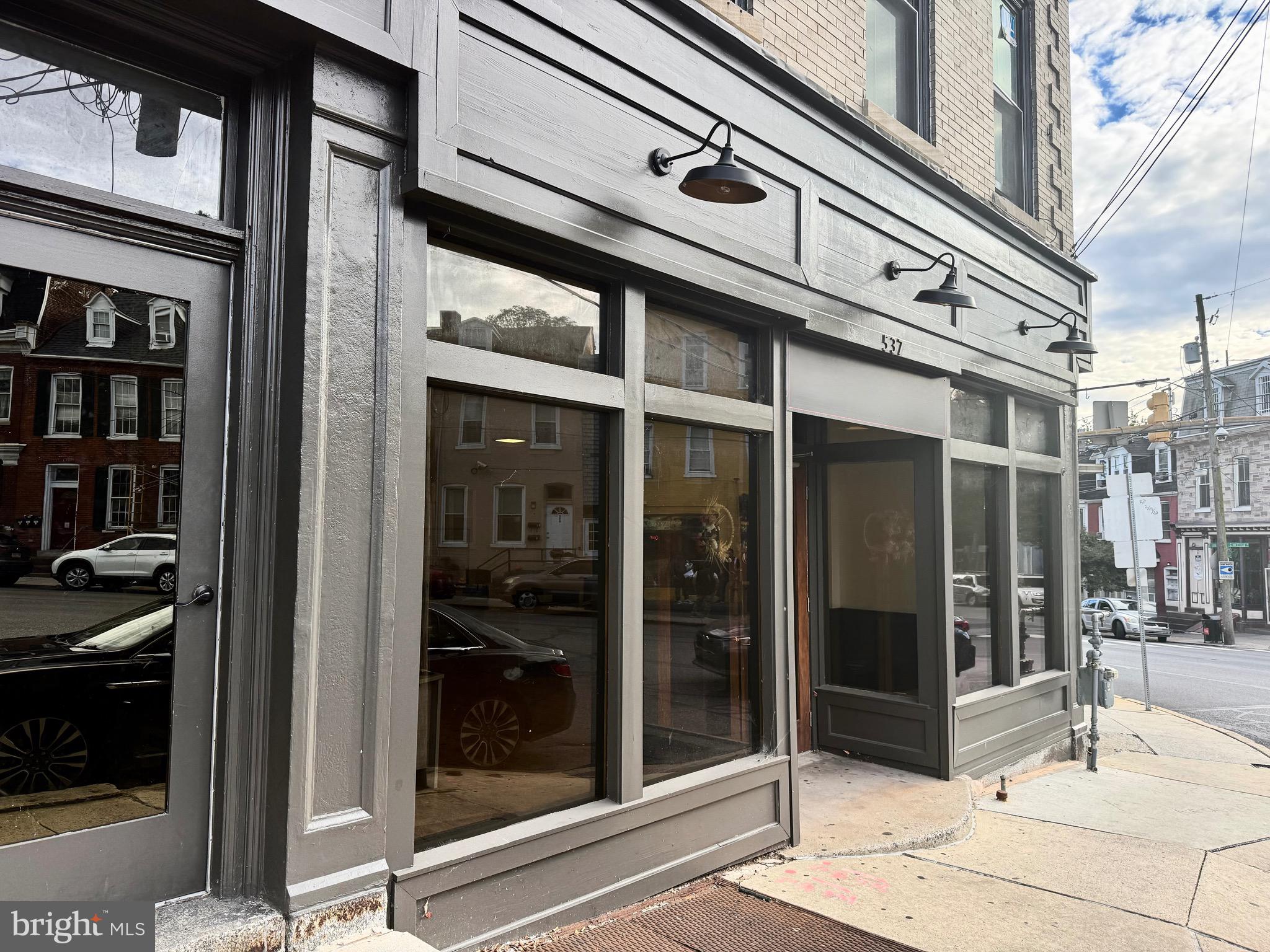 CHURCHTOWN - Commercial Lease