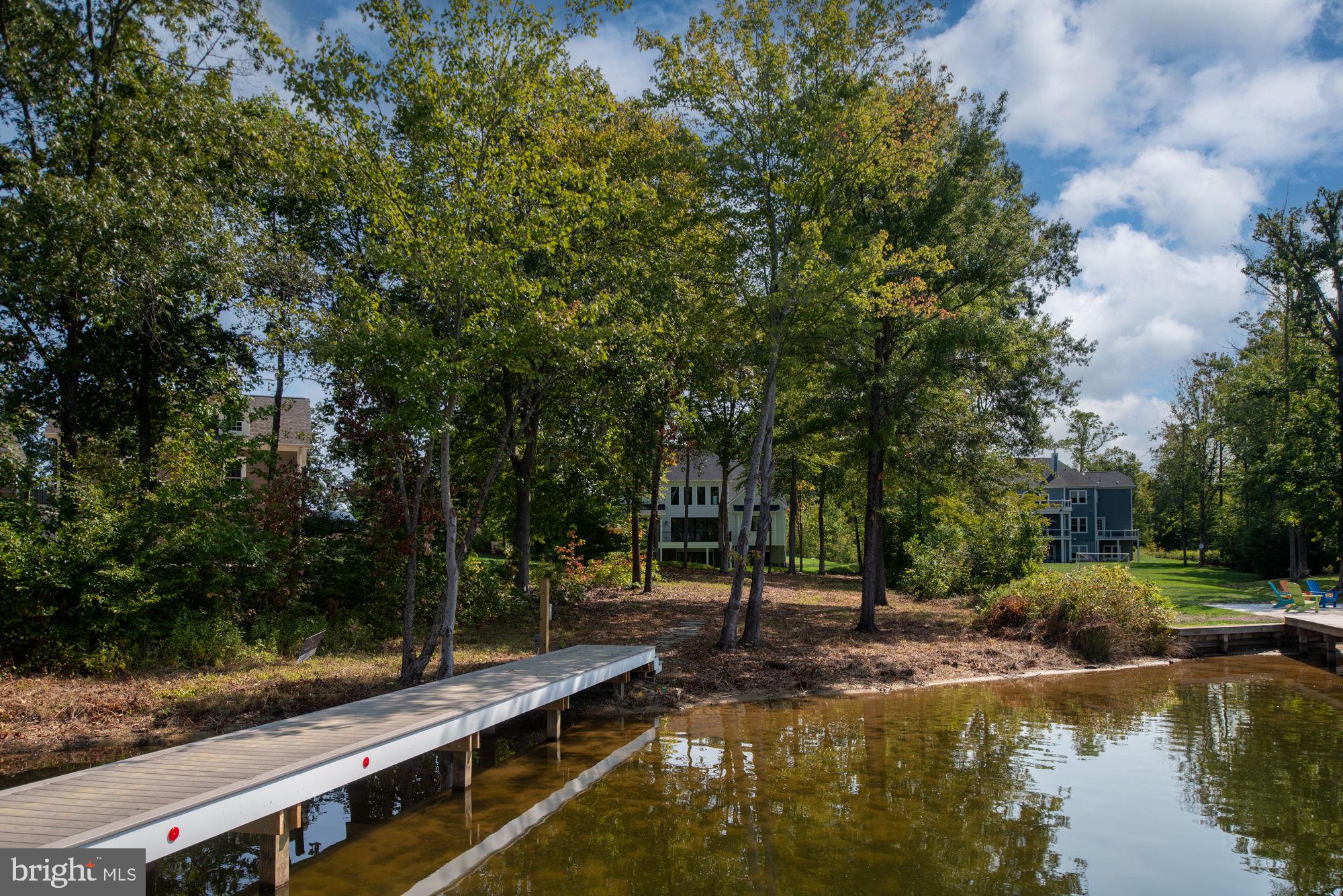 NOAHS LANDING - Residential