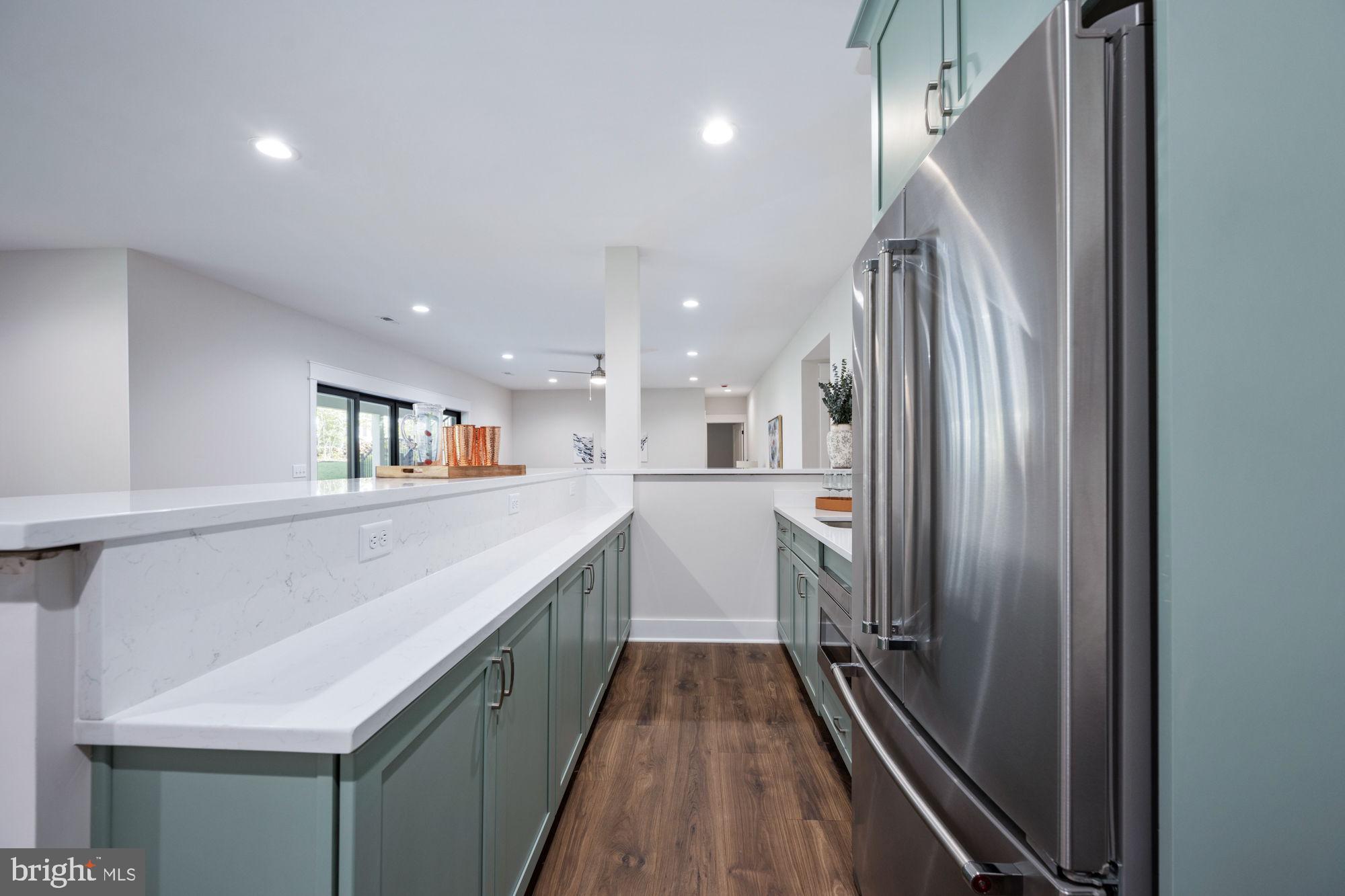 NOAHS LANDING - Residential