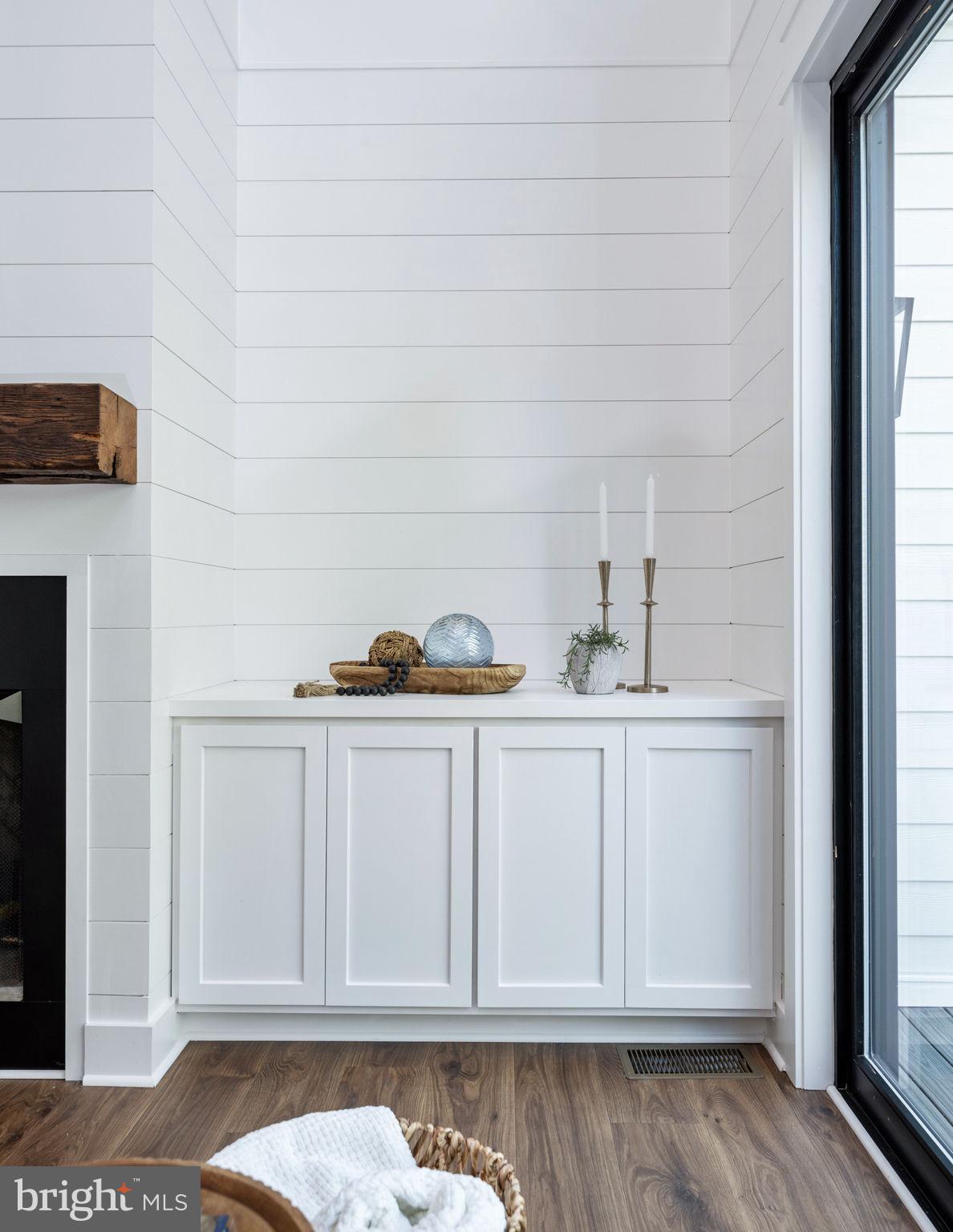 NOAHS LANDING - Residential