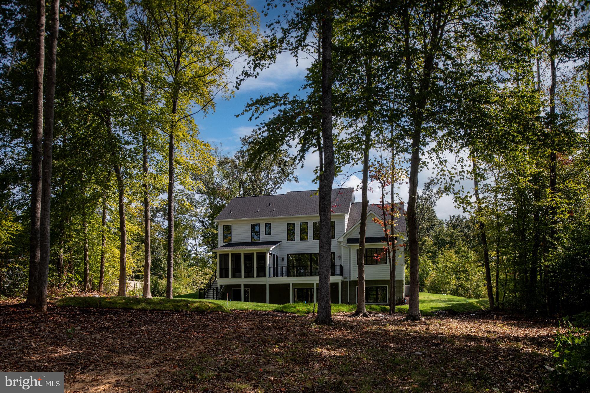 NOAHS LANDING - Residential