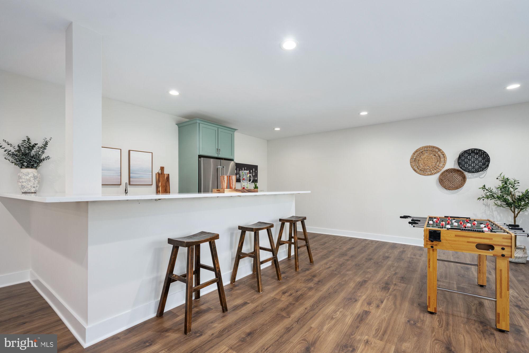 NOAHS LANDING - Residential