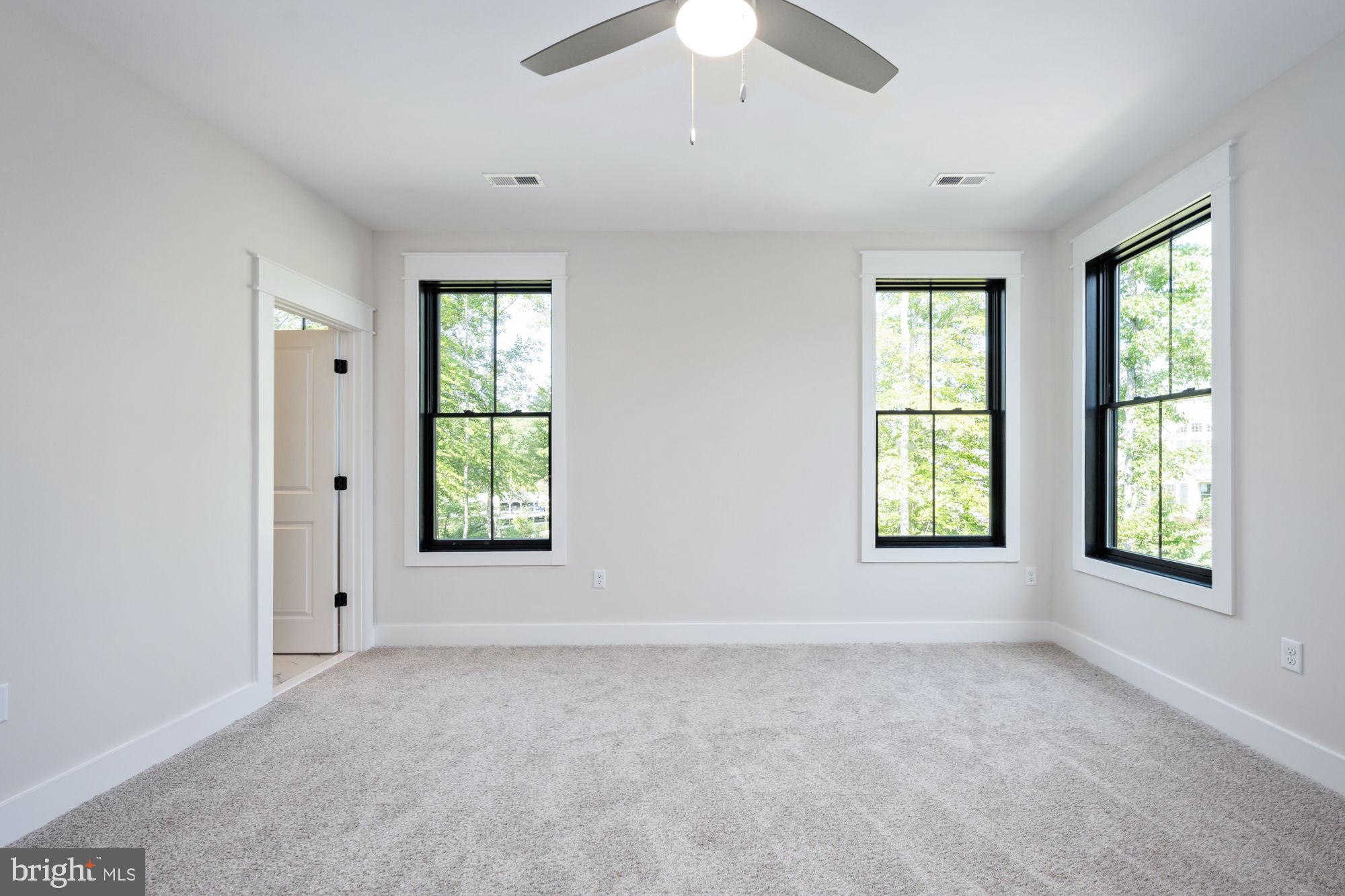 NOAHS LANDING - Residential