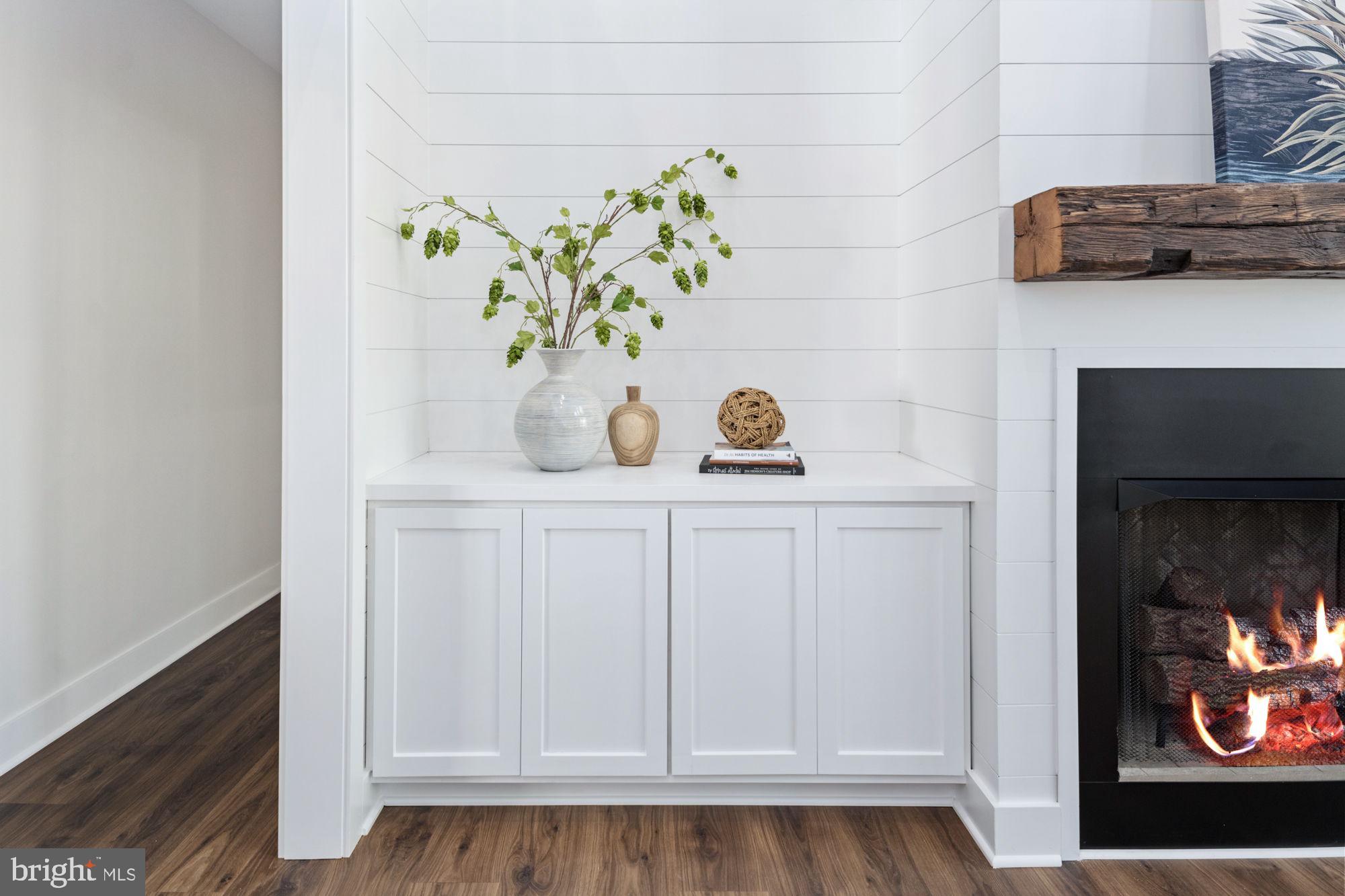 NOAHS LANDING - Residential