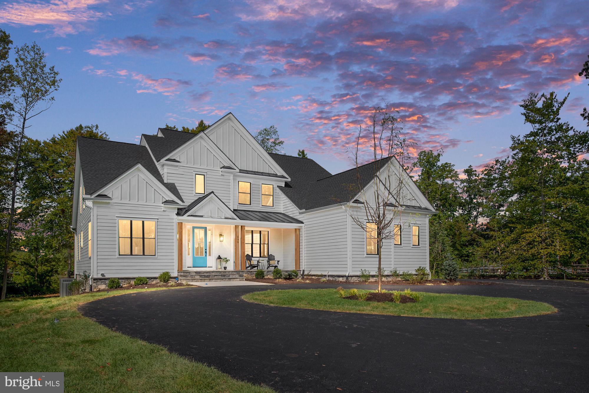 NOAHS LANDING - Residential