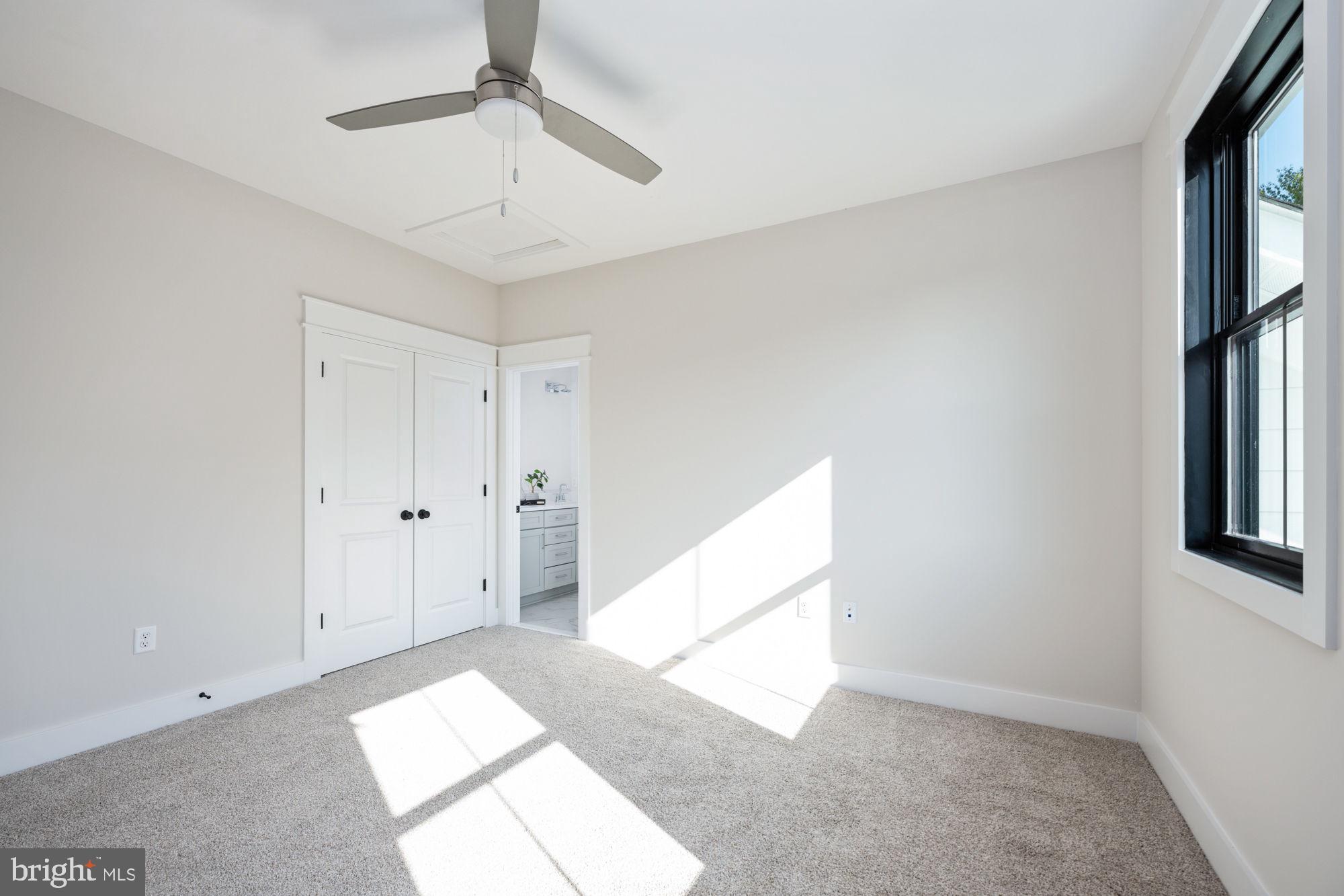 NOAHS LANDING - Residential