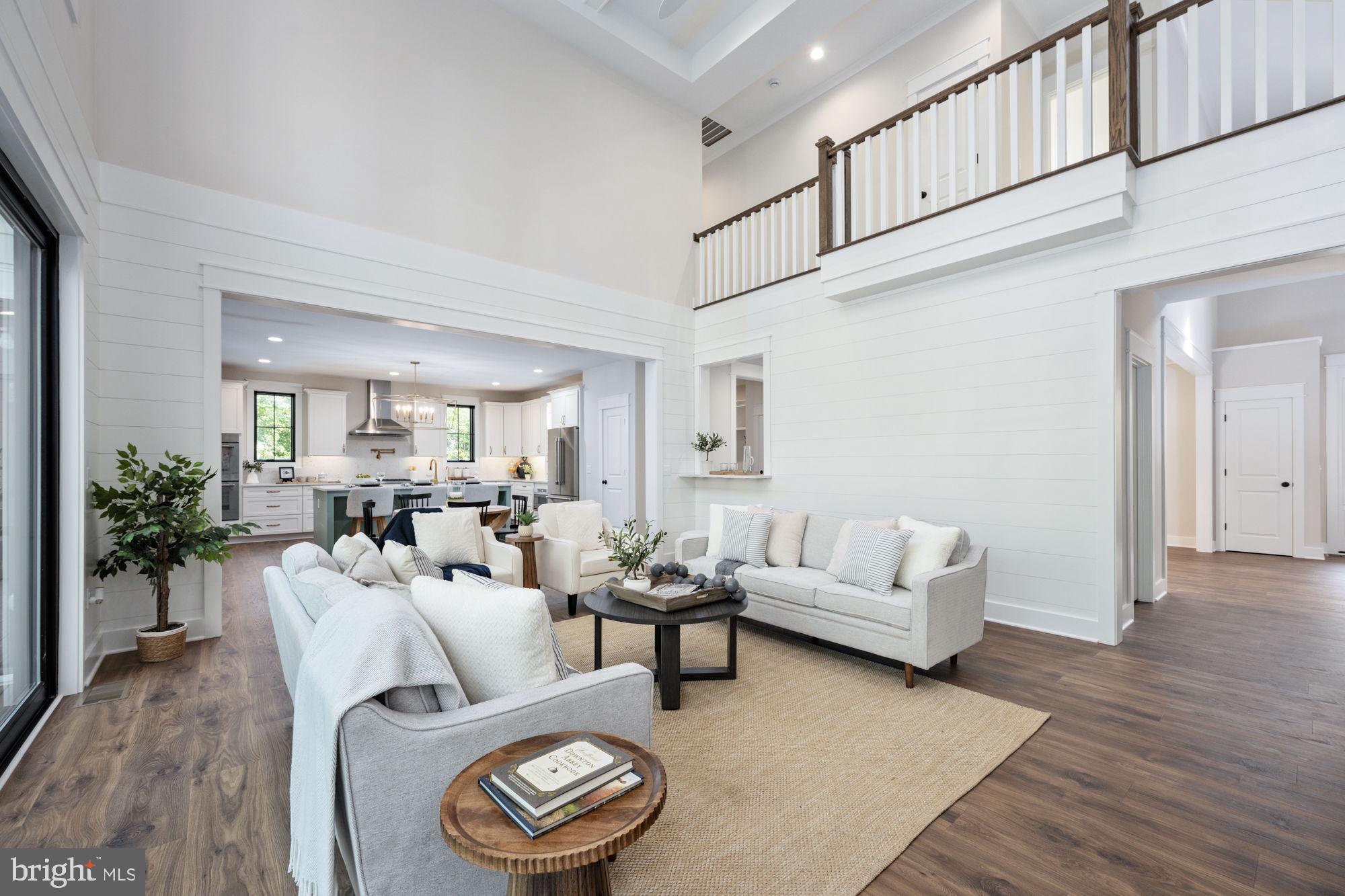 NOAHS LANDING - Residential