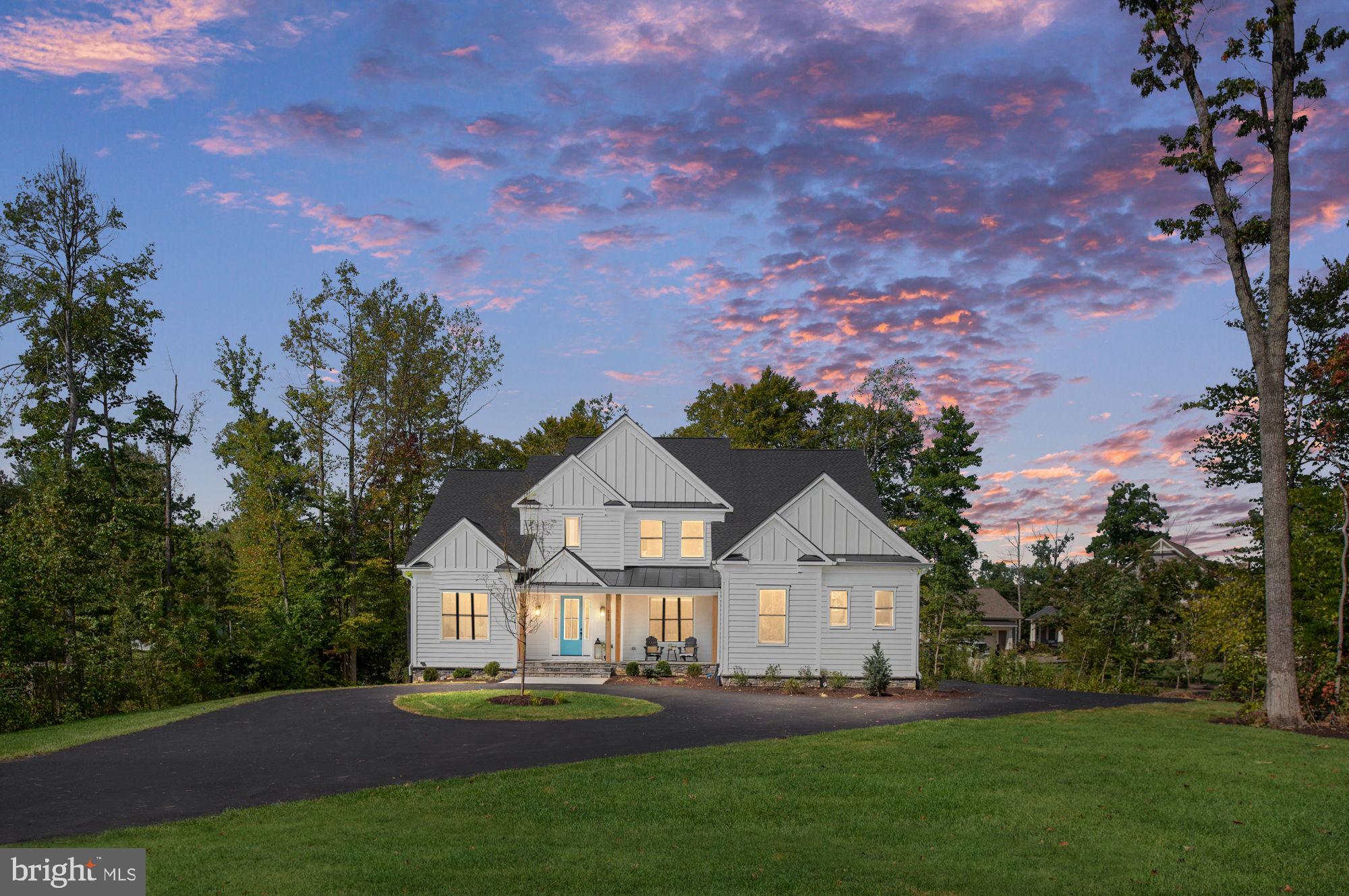 NOAHS LANDING - Residential