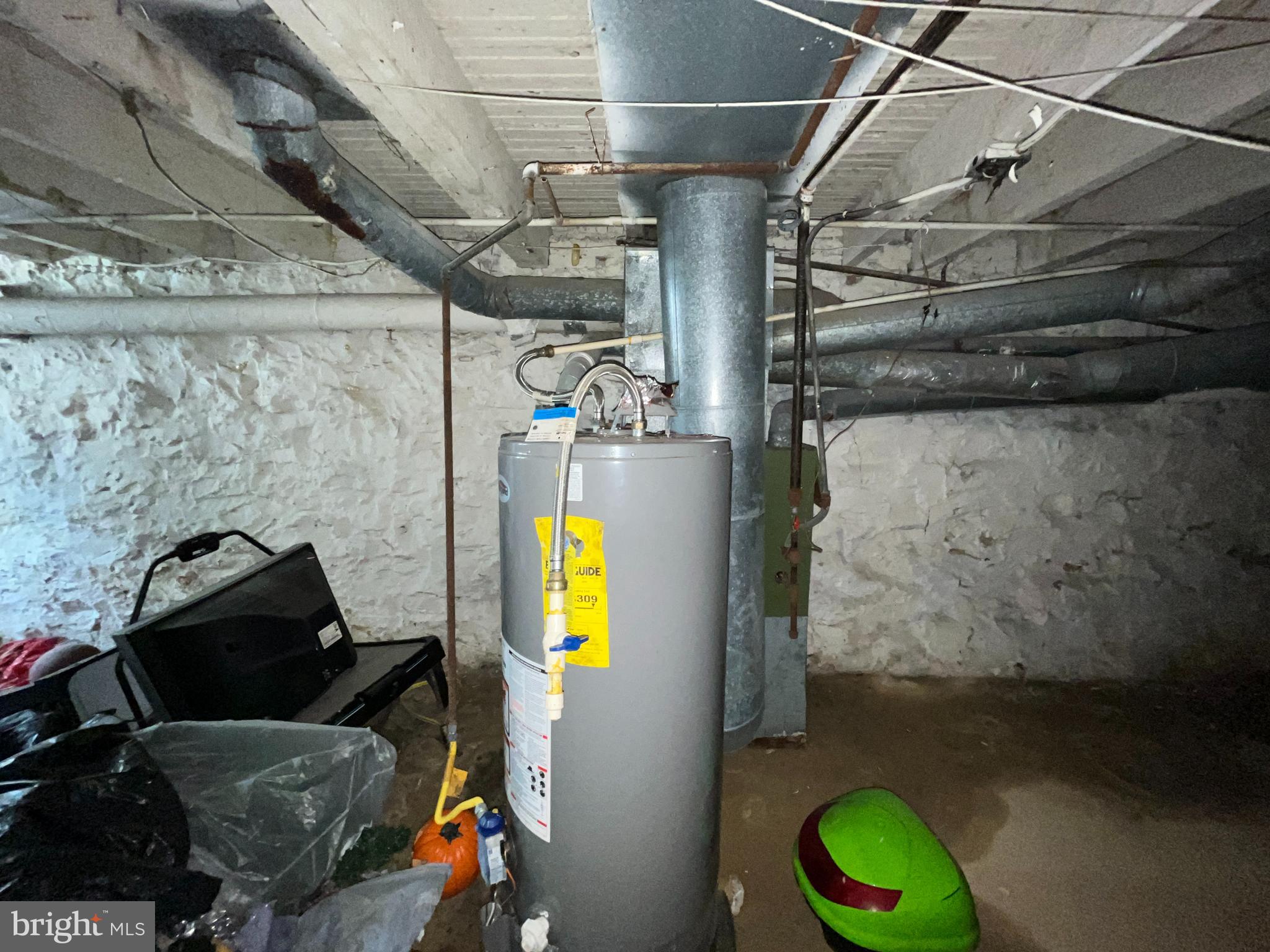 BOOTH-BOYD - Residential