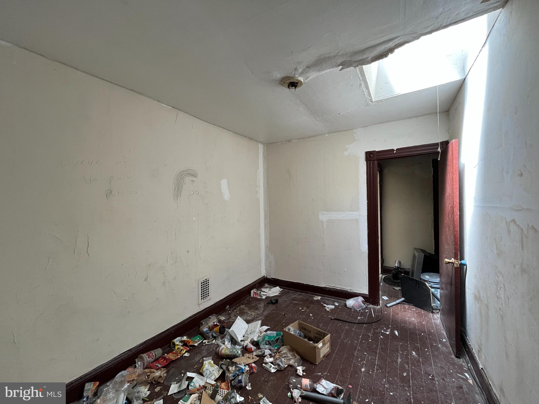 BOOTH-BOYD - Residential