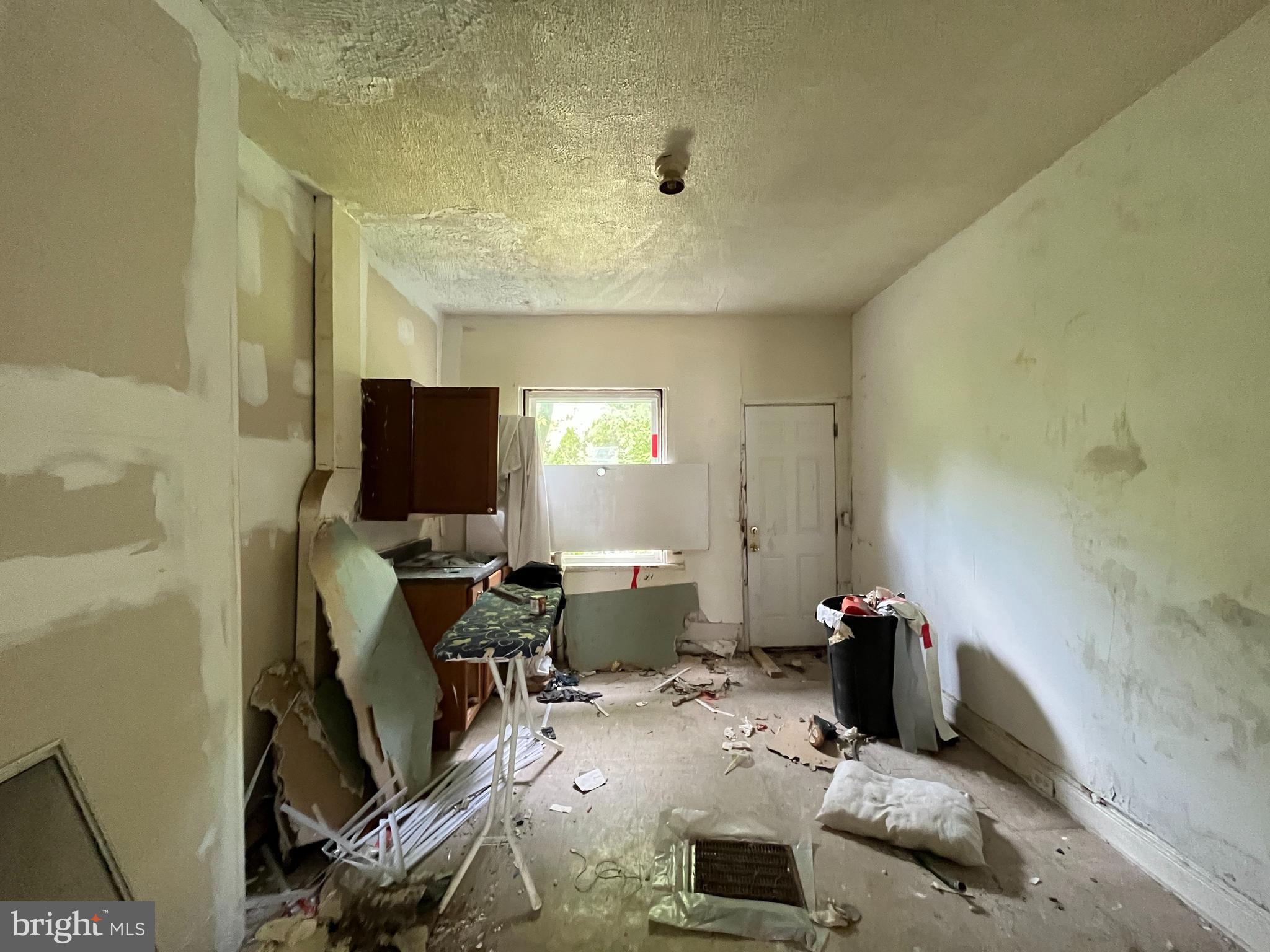 BOOTH-BOYD - Residential