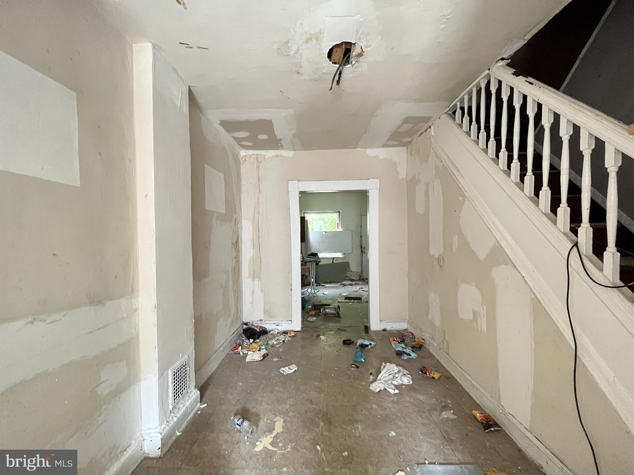 BOOTH-BOYD - Residential