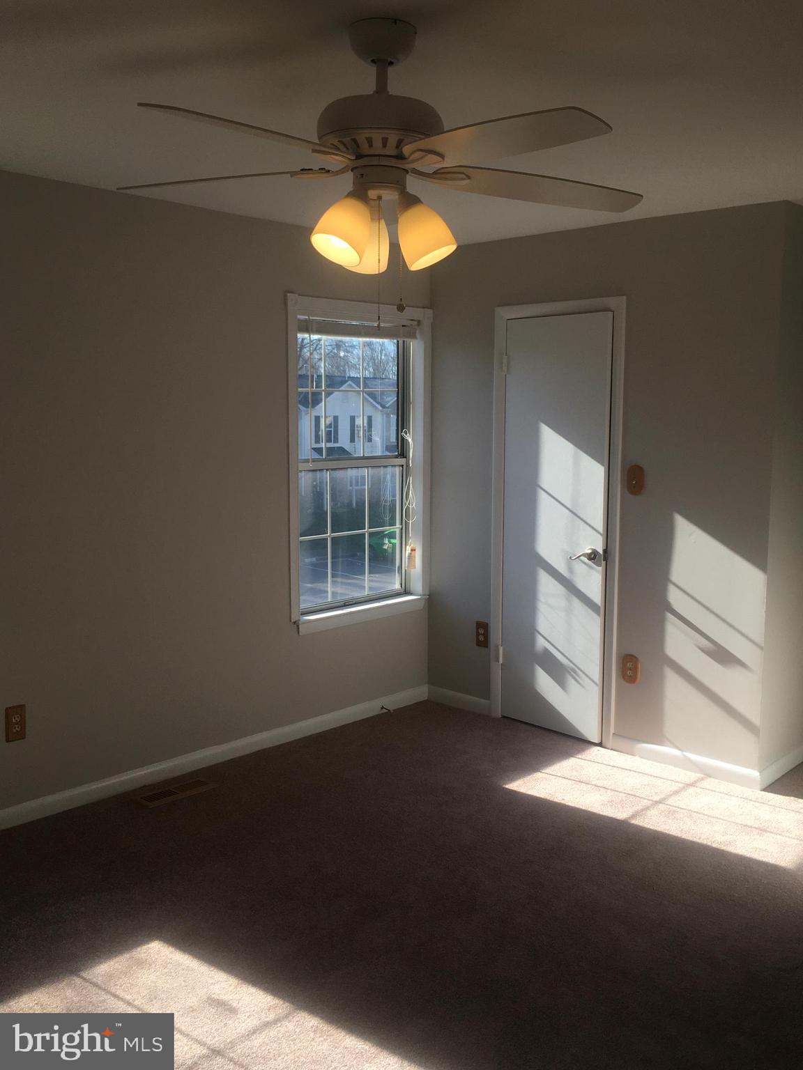 DALE CITY - Residential Lease