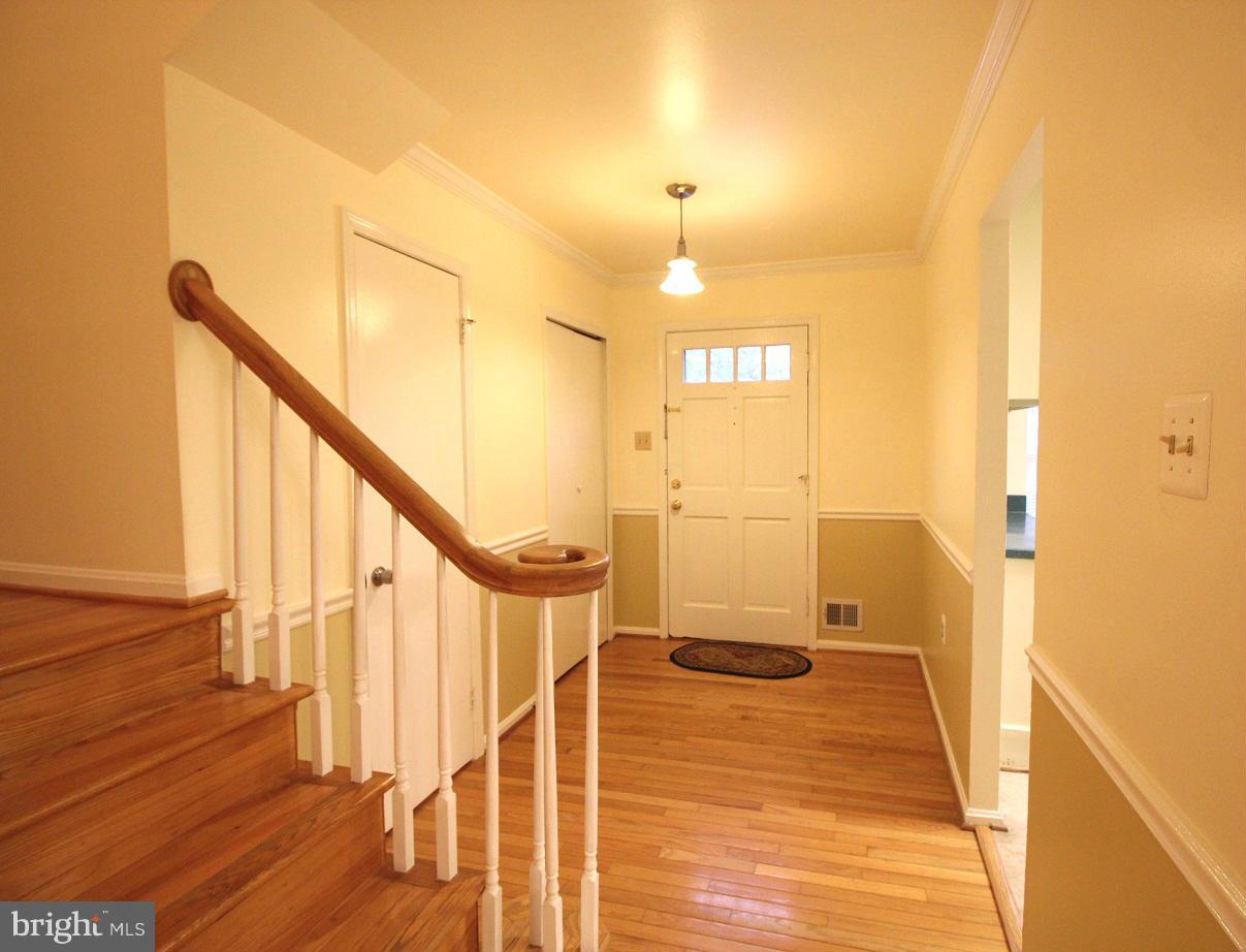 HERITAGE SQUARE - Residential