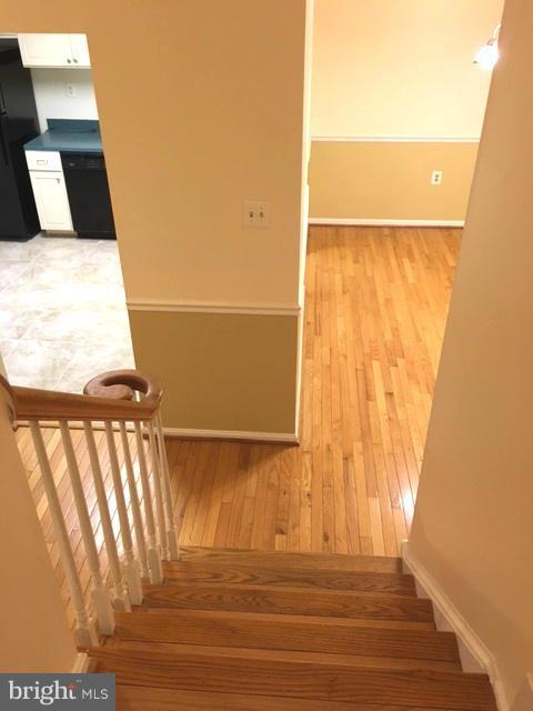 HERITAGE SQUARE - Residential