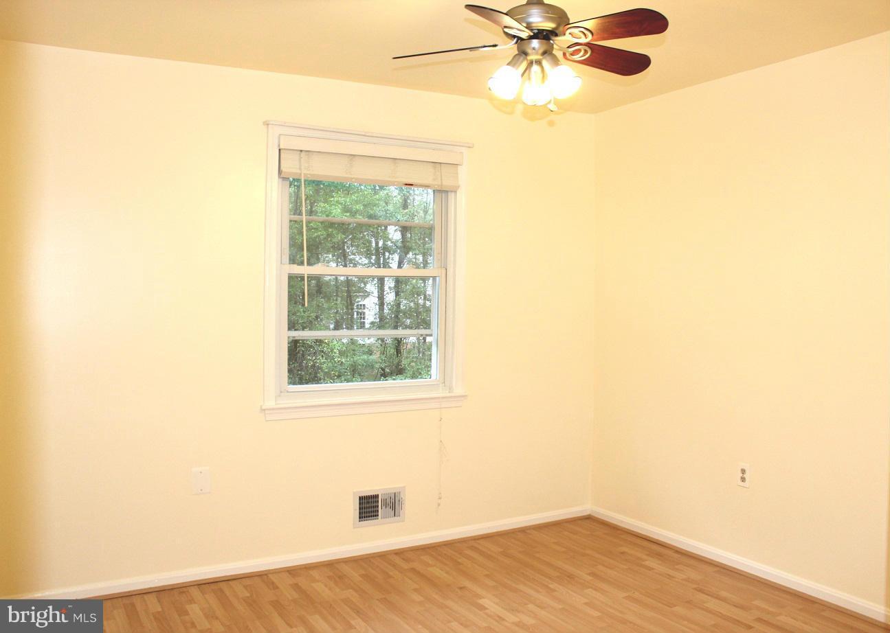 HERITAGE SQUARE - Residential